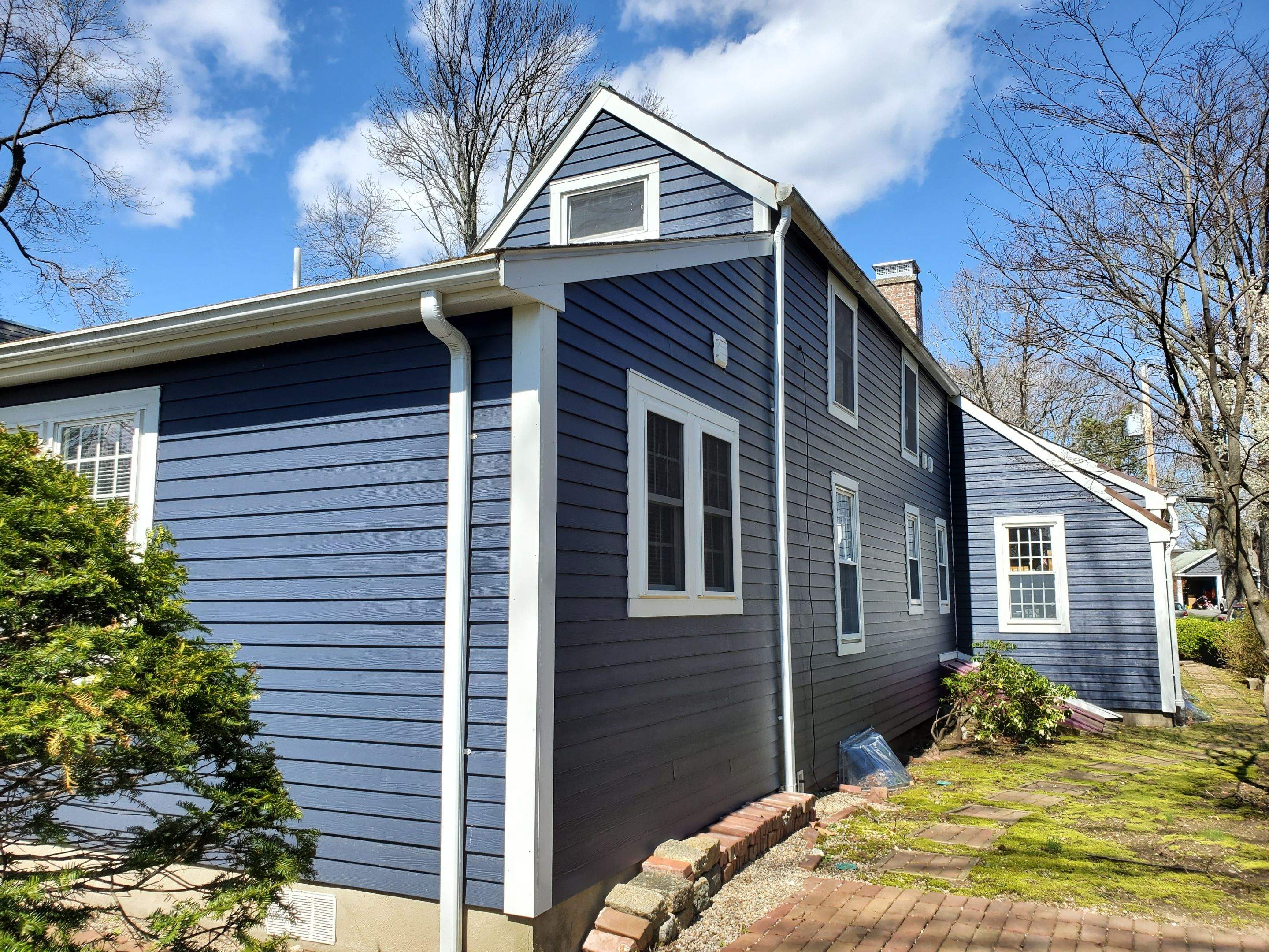 Siding Installation using James Hardie by UBrothers Construction