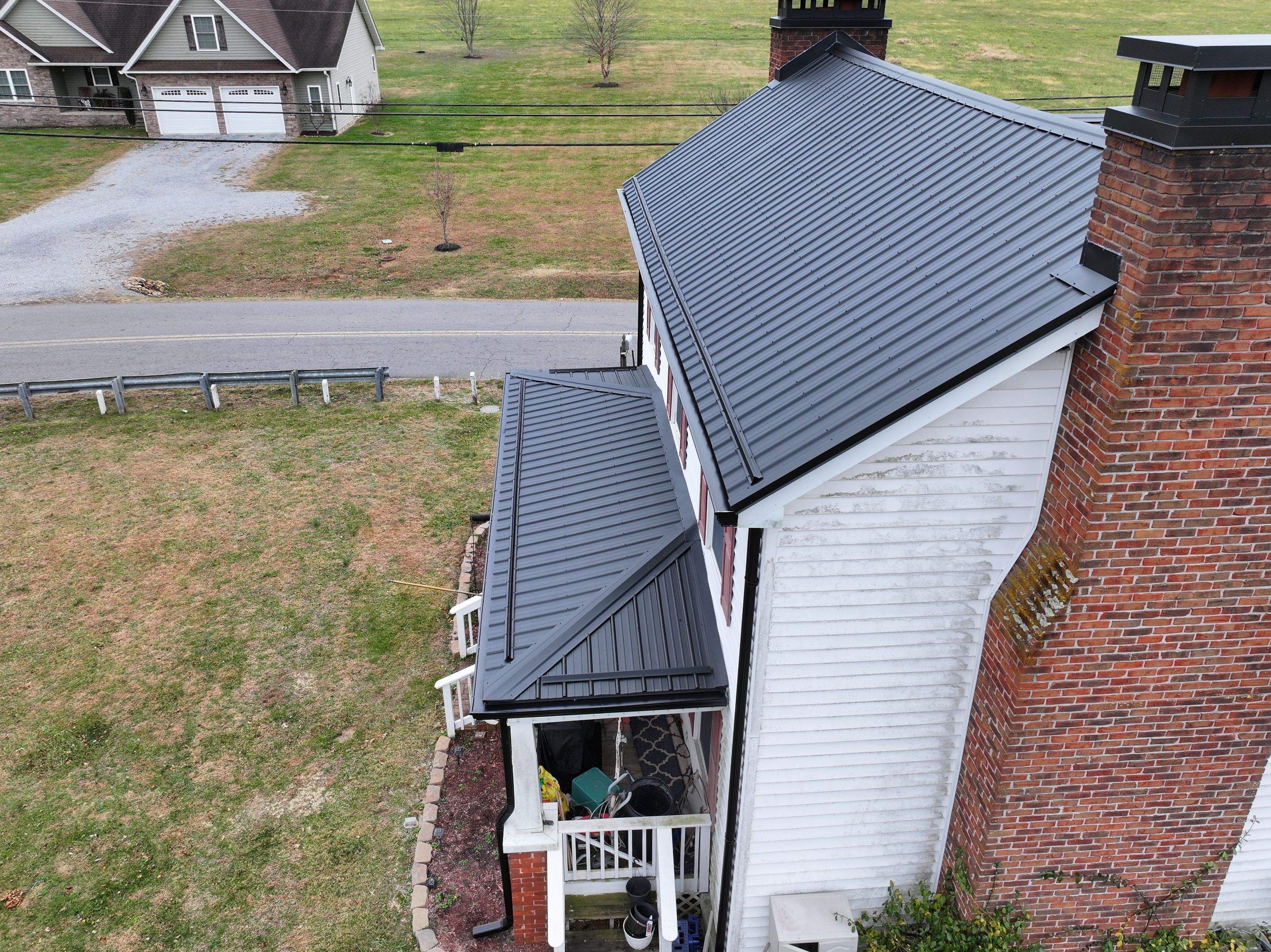 Phillips Residence by Omnia Roofing
