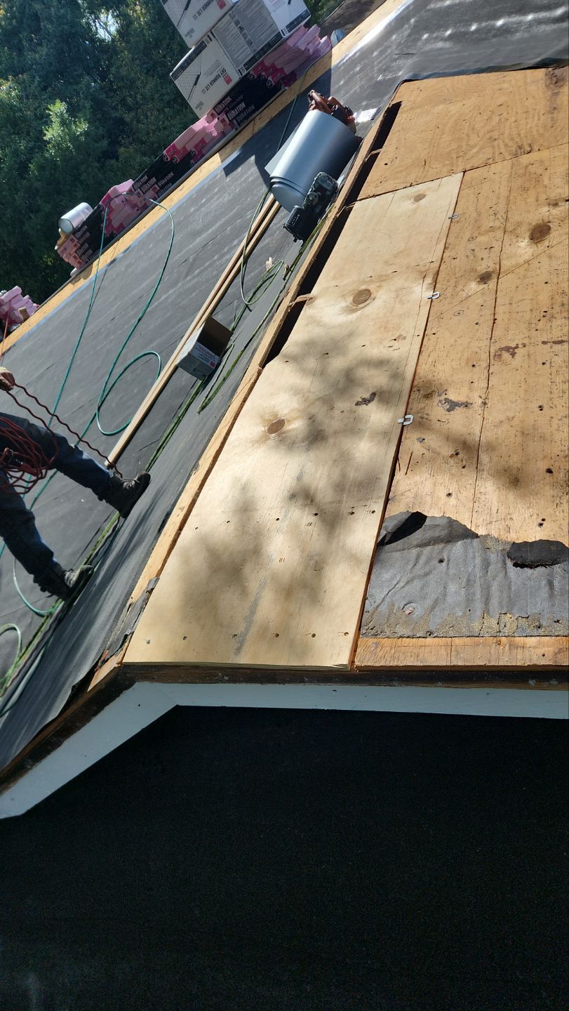 Project in Seminole 33777 by Mitchell Roofing Company LLC 