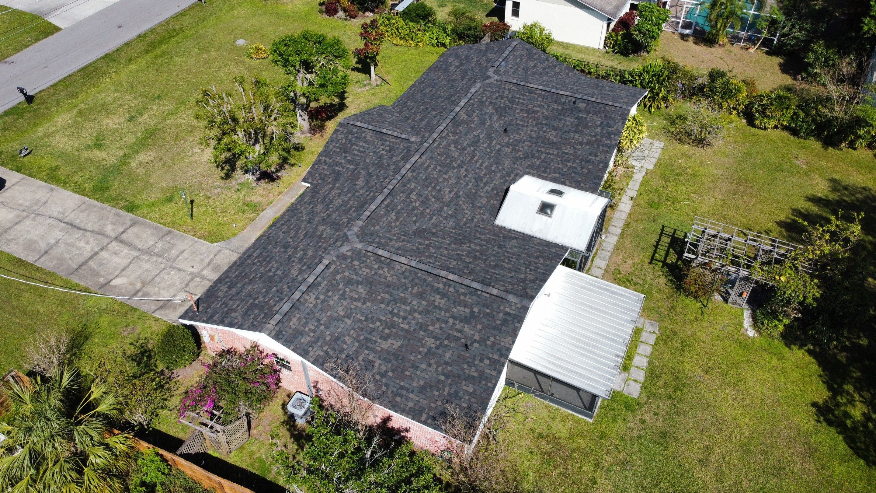 Roof replacement in Ruskin, FL. by Steadfast Roofing 