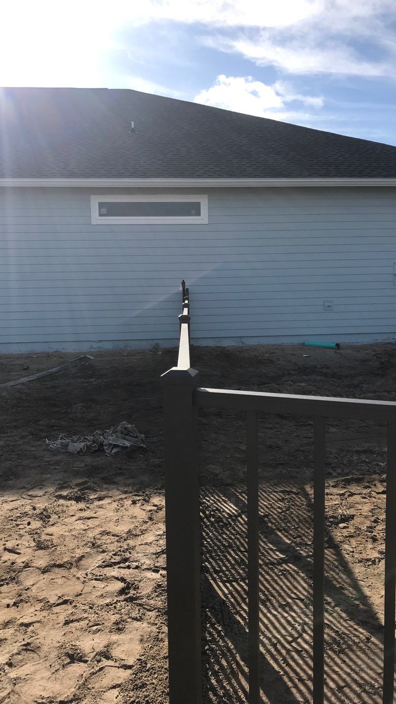 WATERSOUND CUSTOM BRONZE ALUMINUM using BRONZE ALUMINUM by Hip Square Fence Inc.