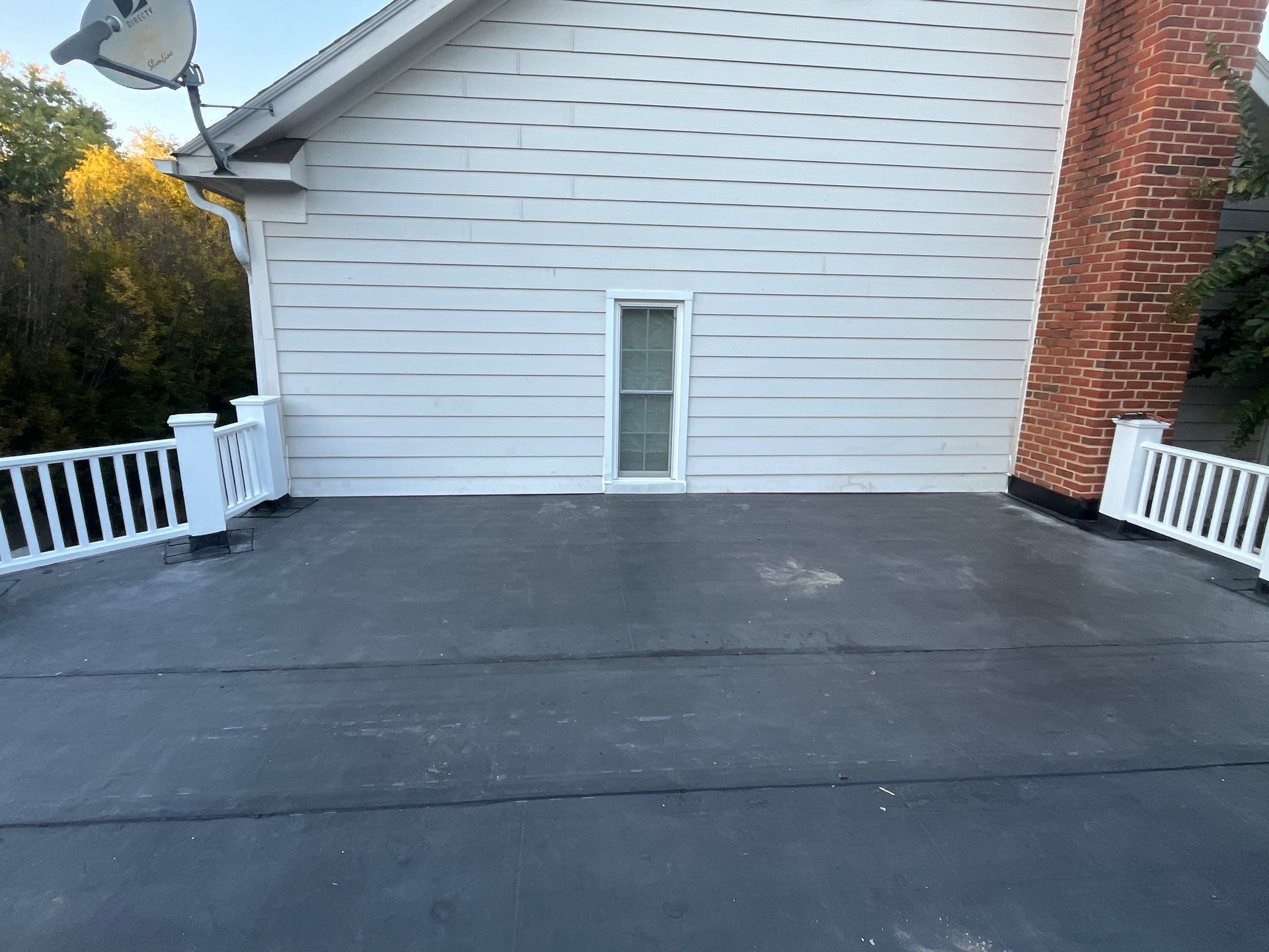 McLean - Residential Flat Roof Replacement with Carlisle Syntec EPDM by RM Banning, Inc.