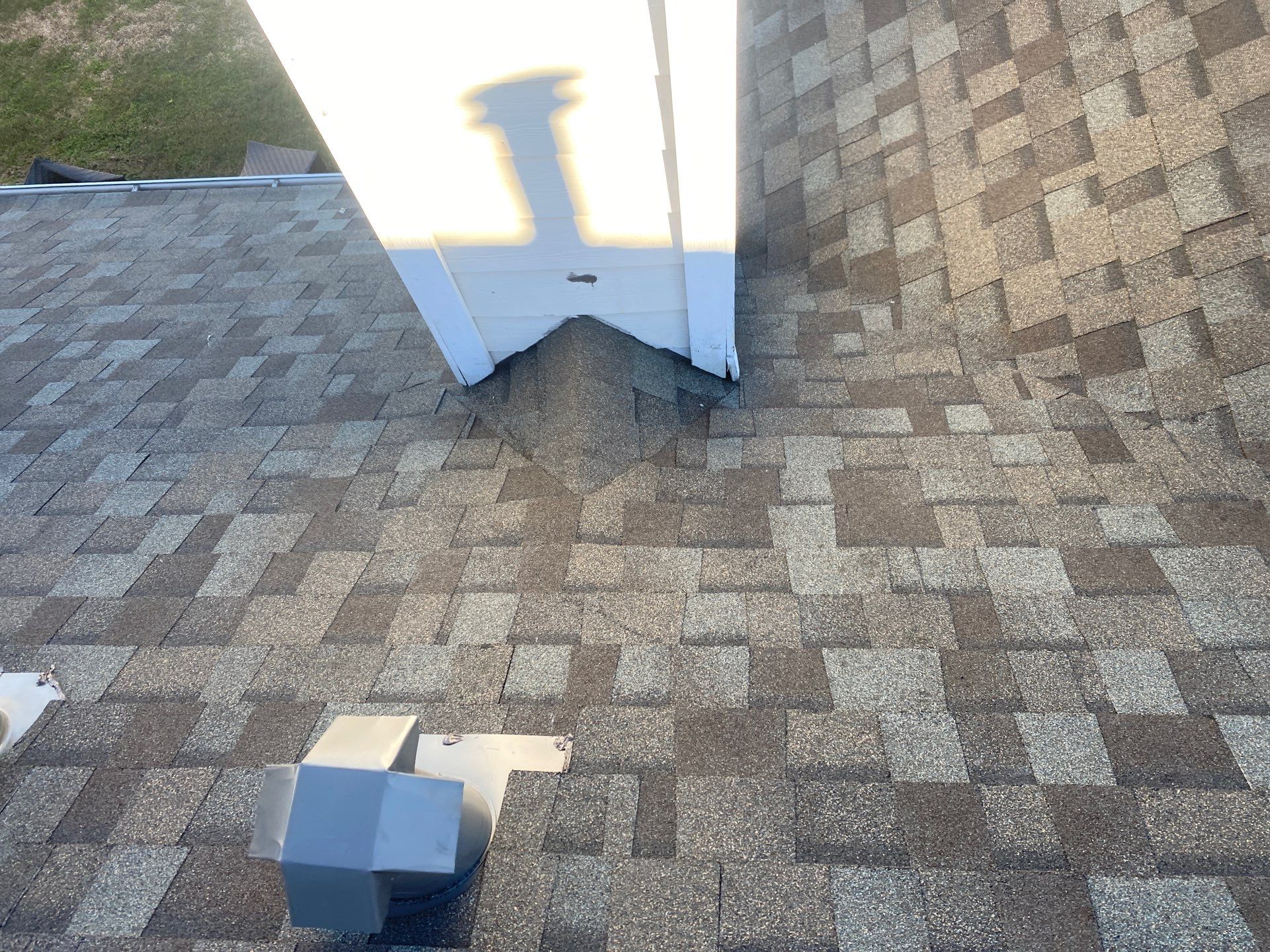 Residential Roofing Installation using Owen's Corning Duration (Lifetime) Shingles by Roof Repair Company