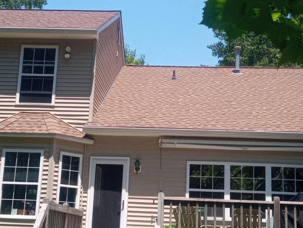 Weathered Wood Shingles by Reimagine Roofing