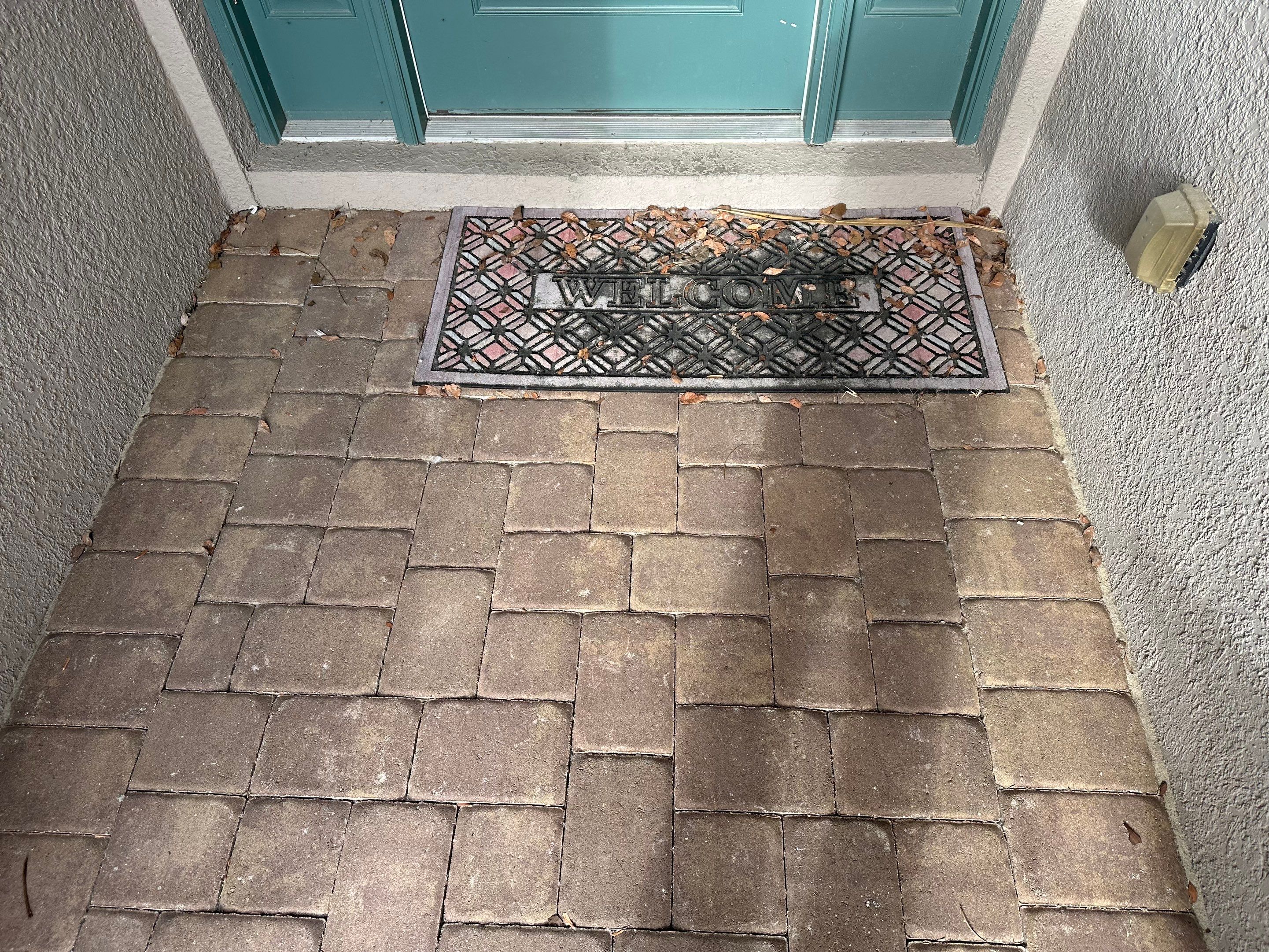 Concrete Tile Roof, Paver Pool Deck, Screen Enclosure & Driveway Cleaning in Artisan Lakes Esplanade, Palmetto, FL | Sunshine AquaWash by Sunshine AquaWash