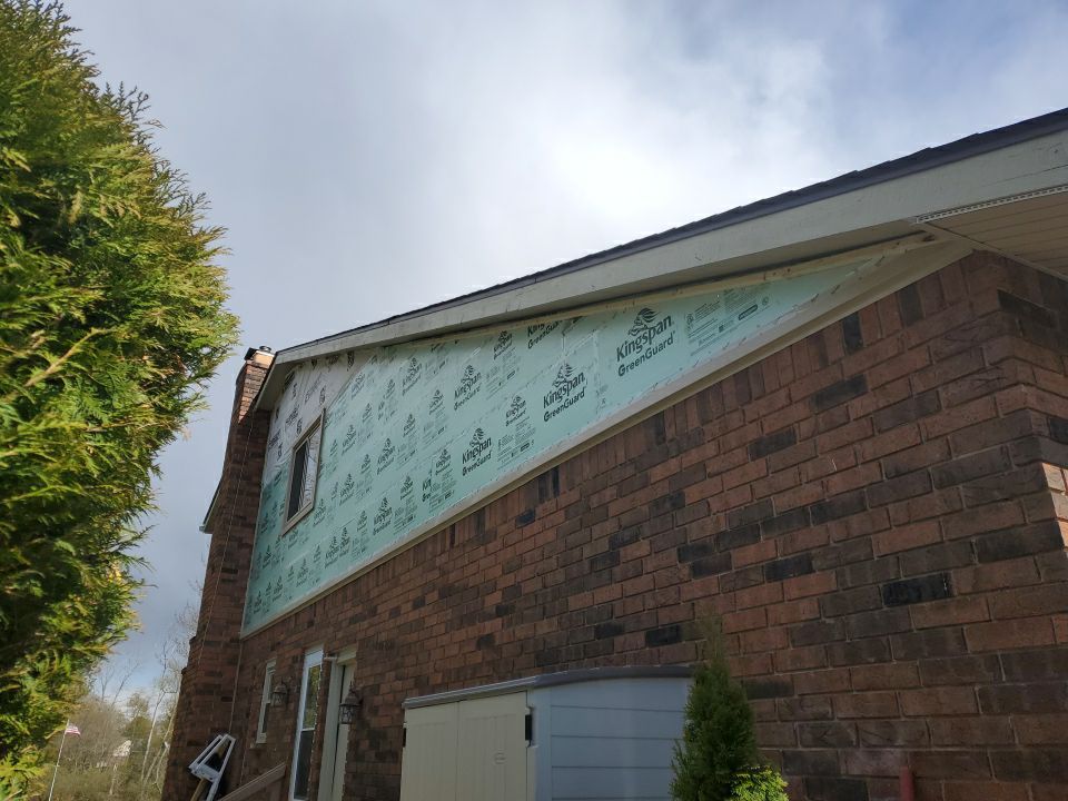Siding Replacement using Certainteed Restoration Classic D4 by 180 Contractors
