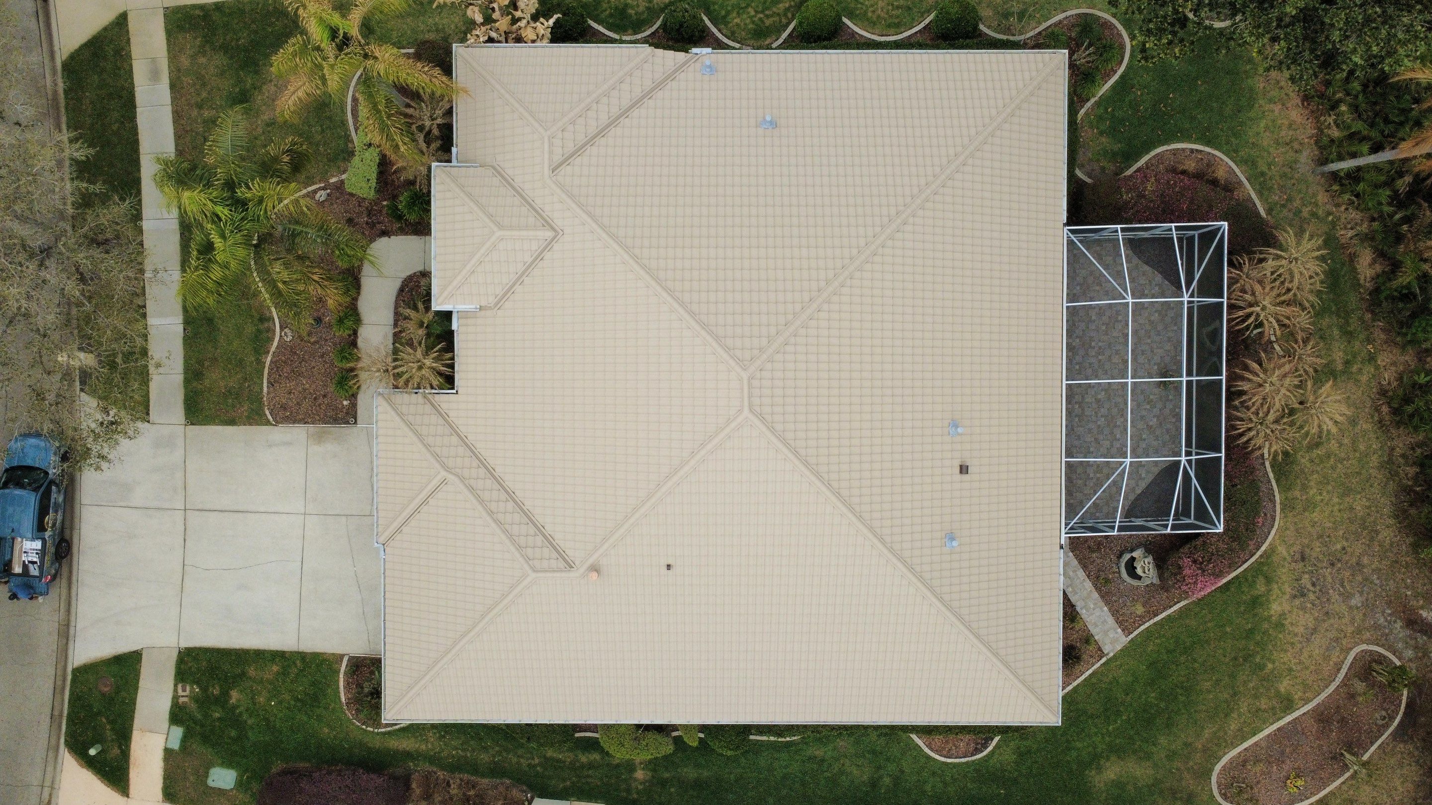 Roof replacement in Tampa, FL by Steadfast Roofing 