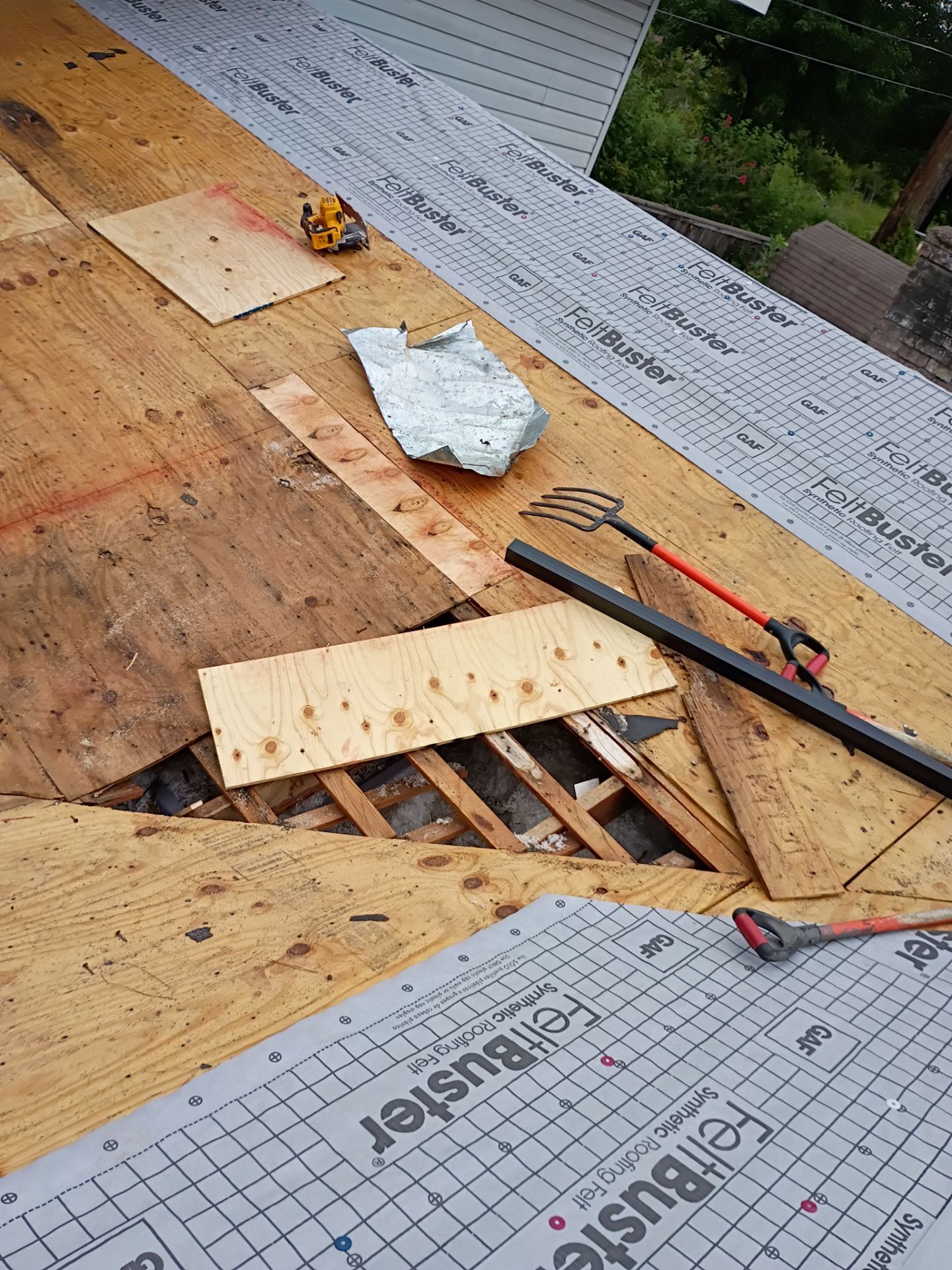 Roof Replacement Shenandoah by Roof Repair Services LLC