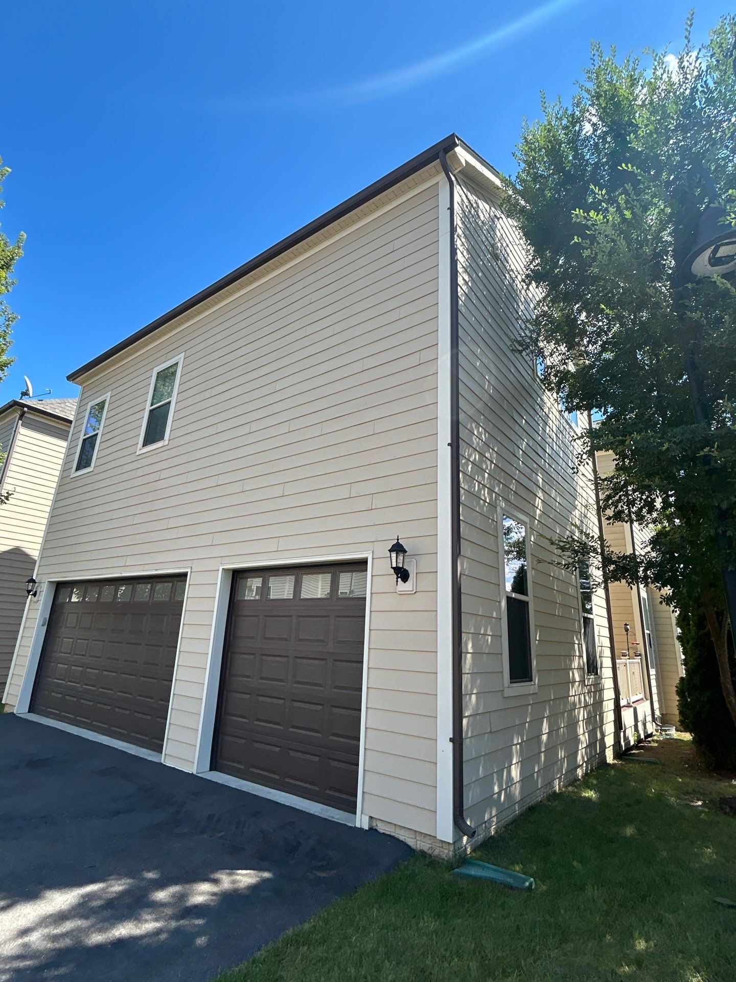 Ashburn: Residential Roof Replacement  with CertainTeed Landmark Pro in Max Def Georgetown Gray by RM Banning, Inc.