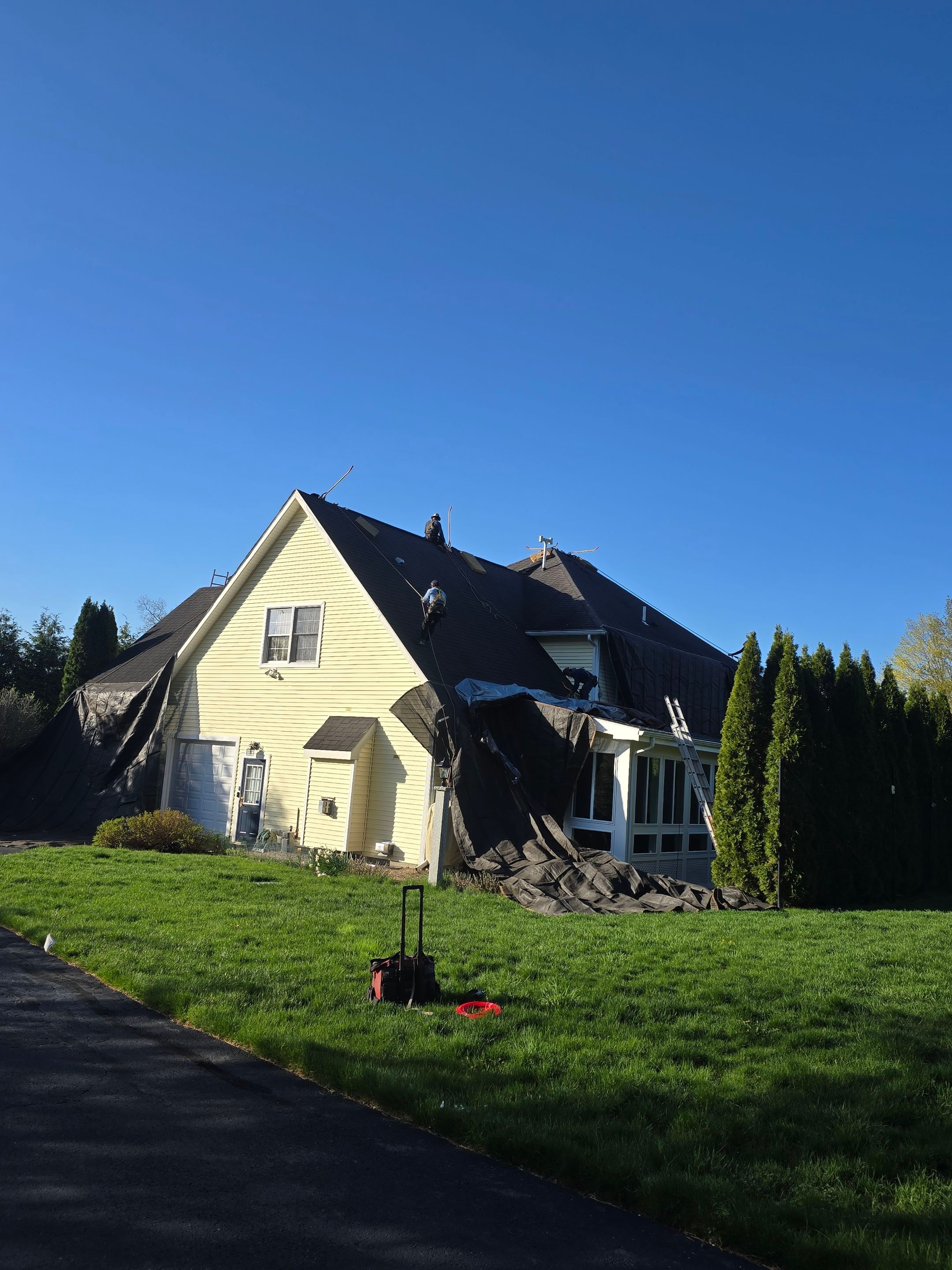 Roof Replacement in Littleton, MA by Mighty Dog Roofing of Greater Middlesex County