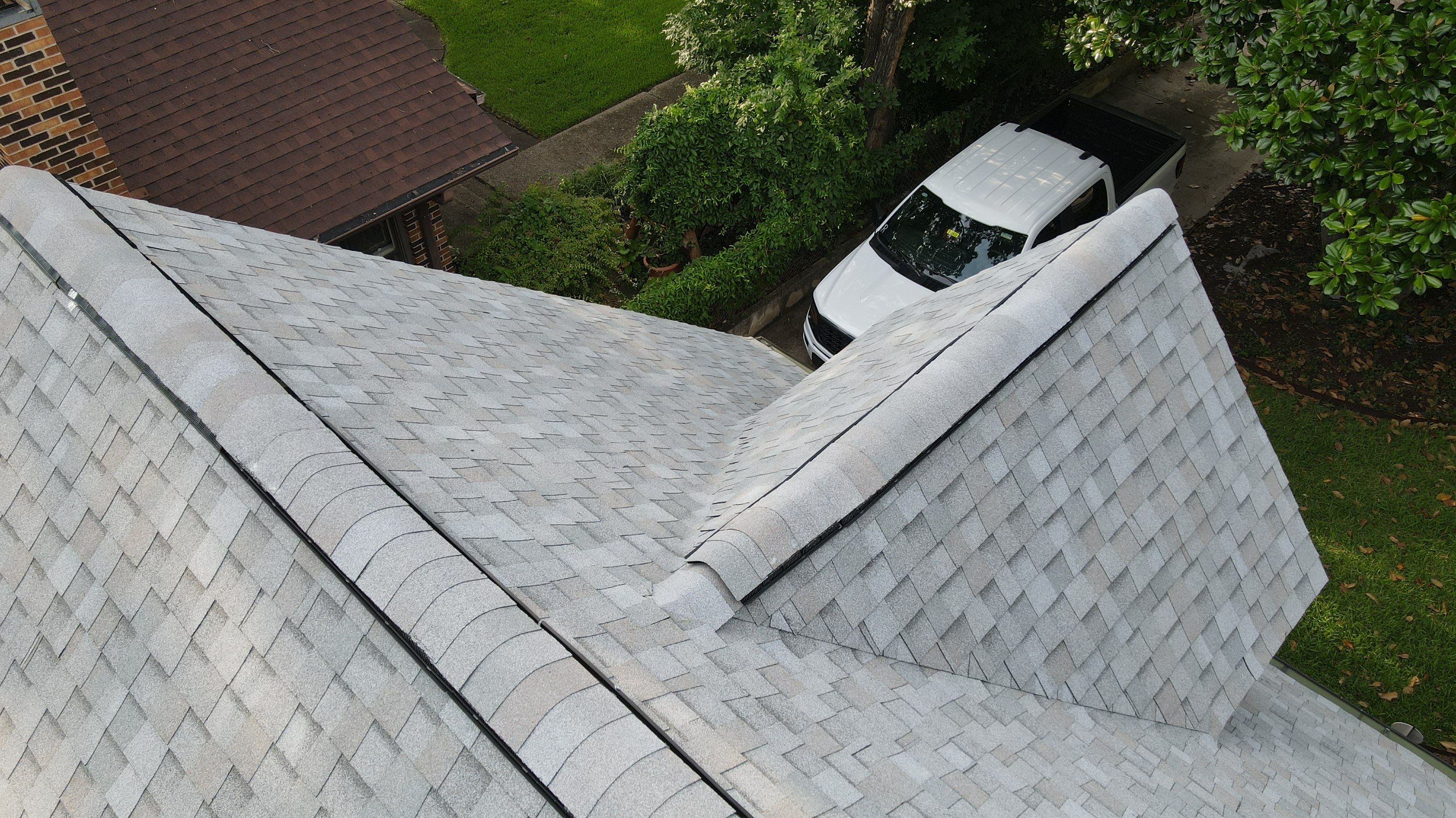 Project in Dallas by Armor Roofing | Exteriors