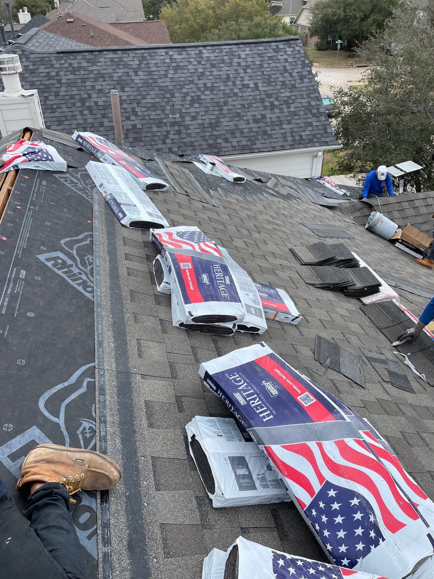 Residential Roofing Installation using Owen's Corning Duration (Lifetime) Shingles by Roof Repair Company