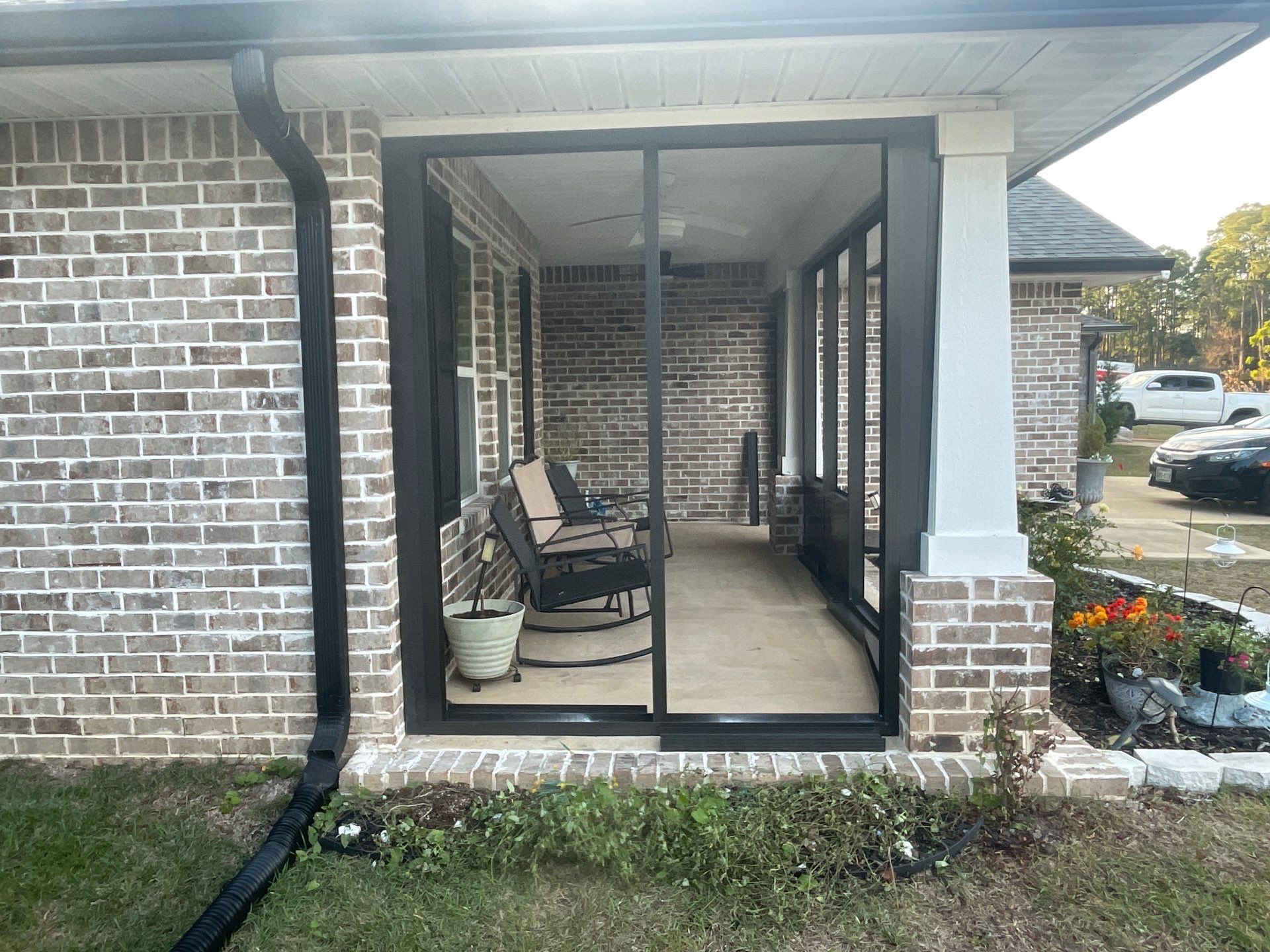 Vinyl Pane Sunroom using Colorbeam by Titan Sunrooms