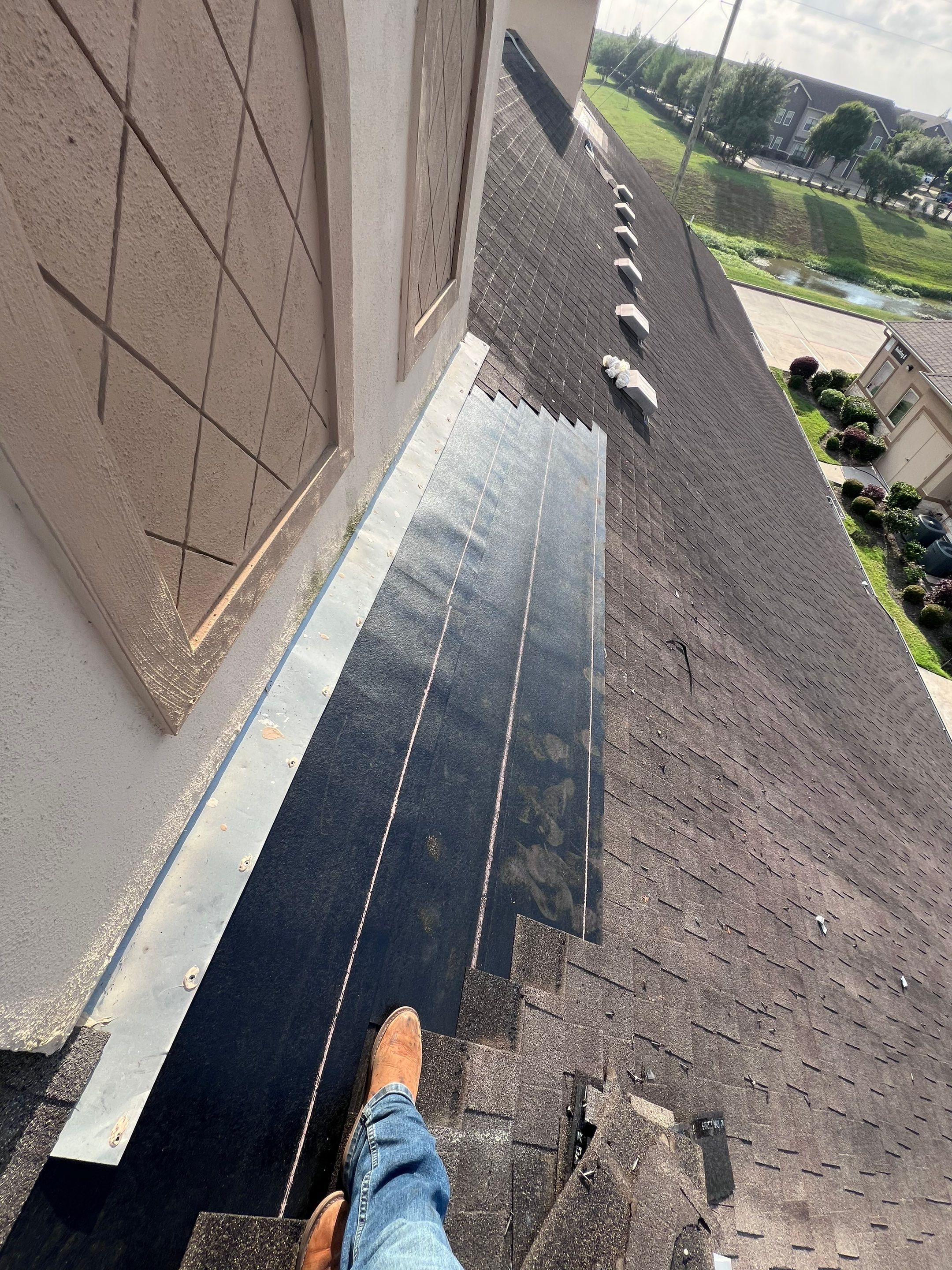 Residential Roofing Repair using Owen's Corning Duration (Lifetime) Shingles by Roof Repair Company