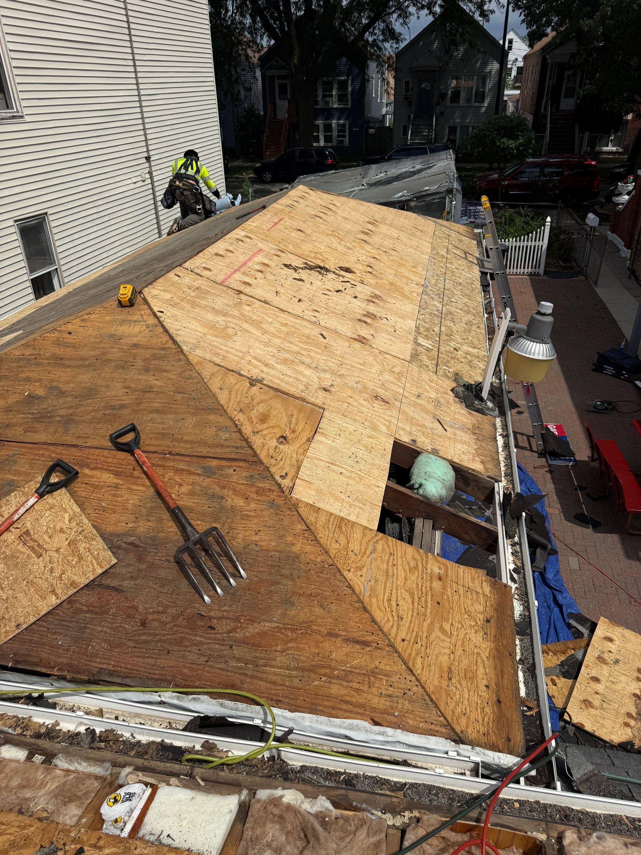 Residential roofing with GAF by Optimal Home Improvement 