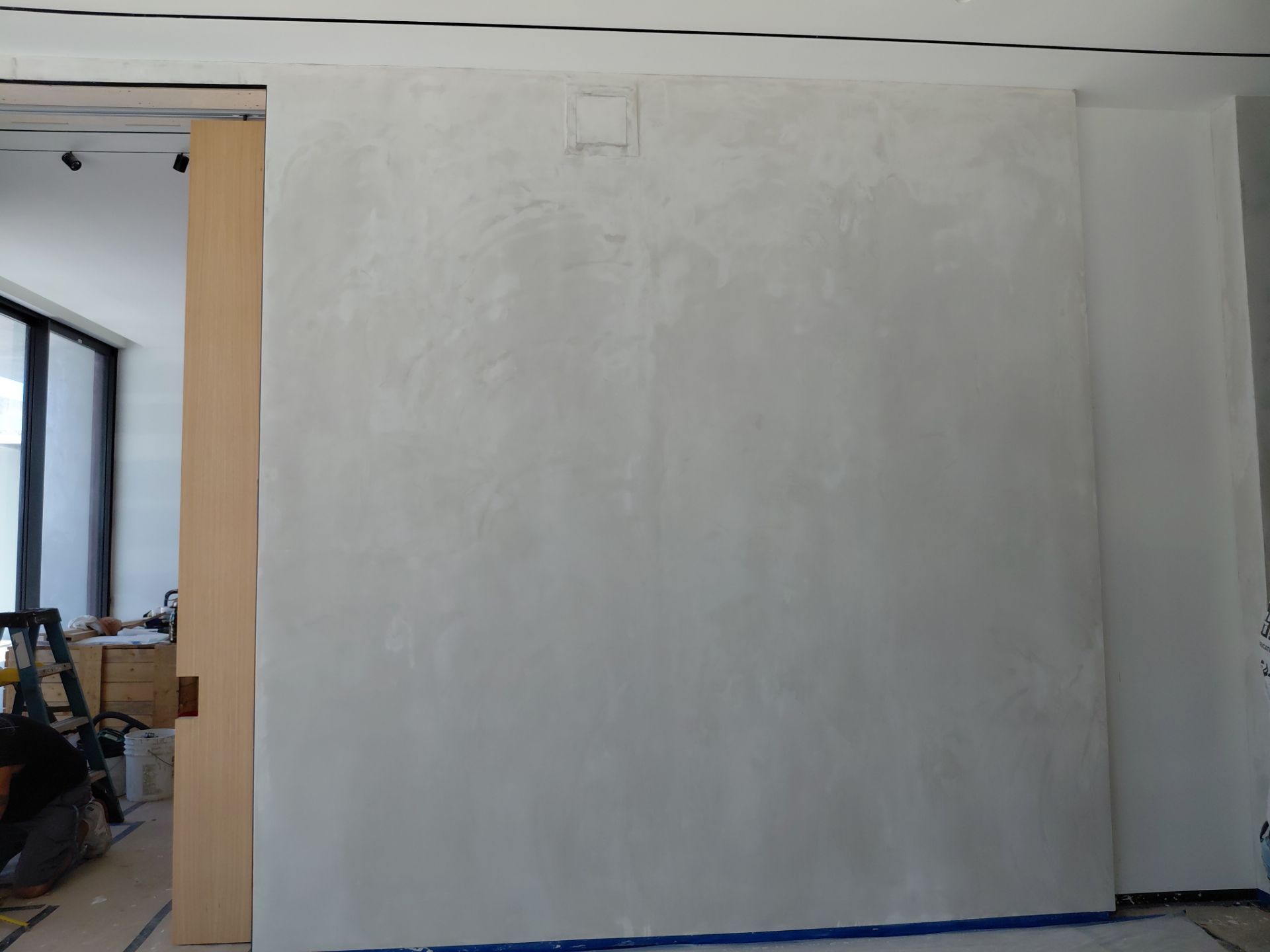 Boca Raton Microtopping On Walls by Seamless Surfaces