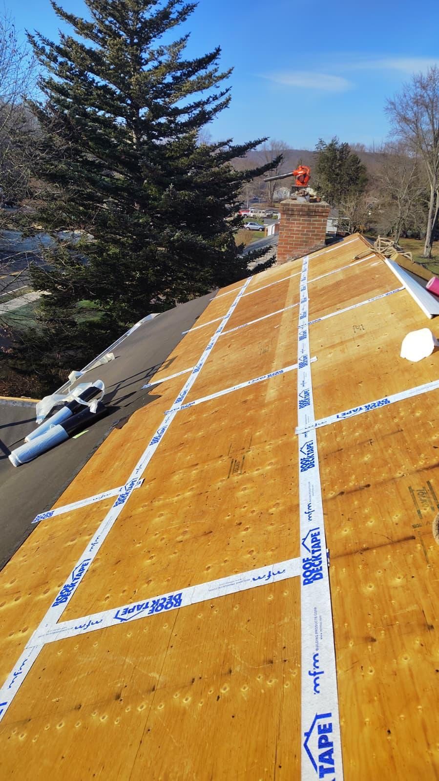 Owens Corning Duration: Williamsburg Gray in Cheshire by Golden Shield Roofing