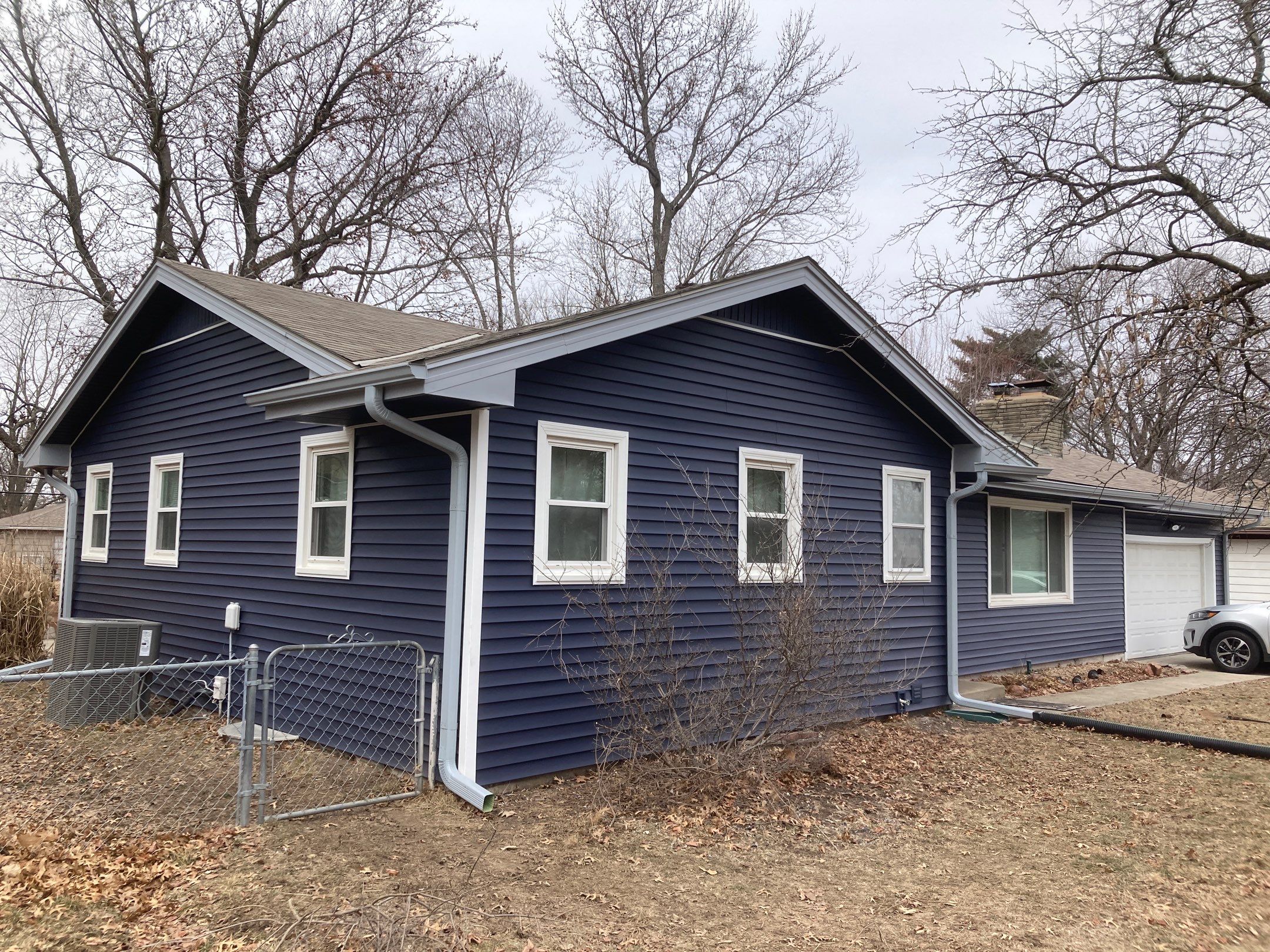 Siding Installation using D4 Market Square by EEC  Windows, Siding & Roofing 