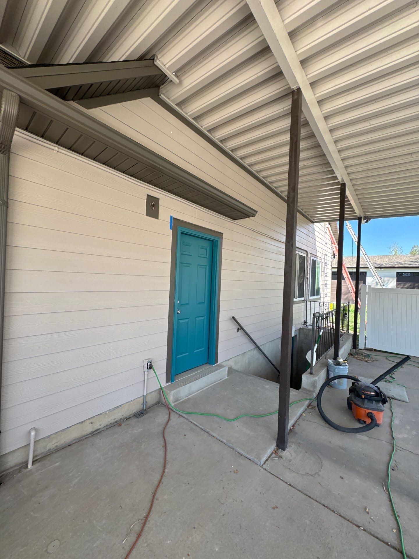 Siding in Lindon by Master Rain Gutters.