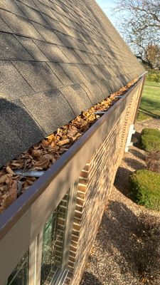 Turtle Shell gutter protection installation in Plainfield, IL 60586, photograph 2