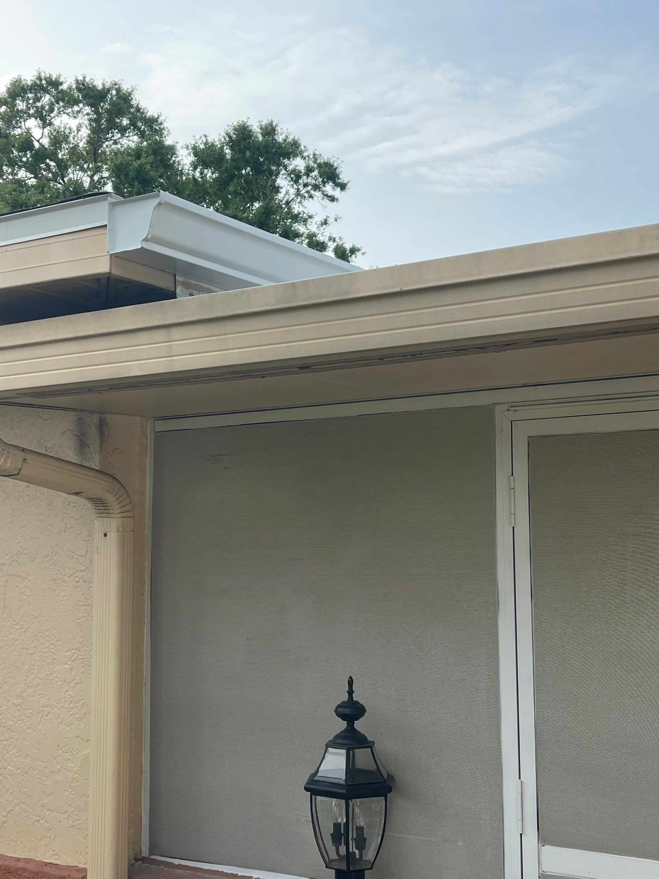 White Vinyl Gutters Installation in Sarasota FL by Gutter Professors