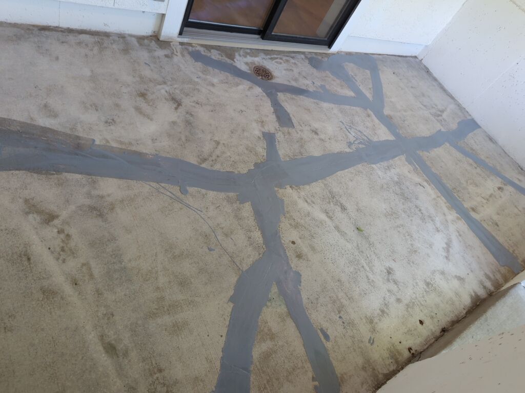 Garage using Silver Creek by Select Painting, Coatings & Garage Cabinets