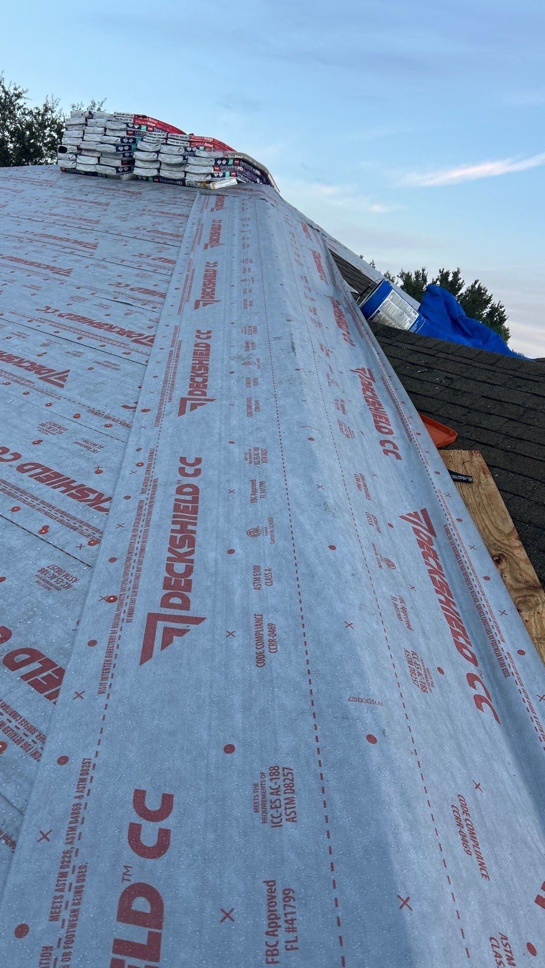 Architectural Shingles by Fiddlers Roofing