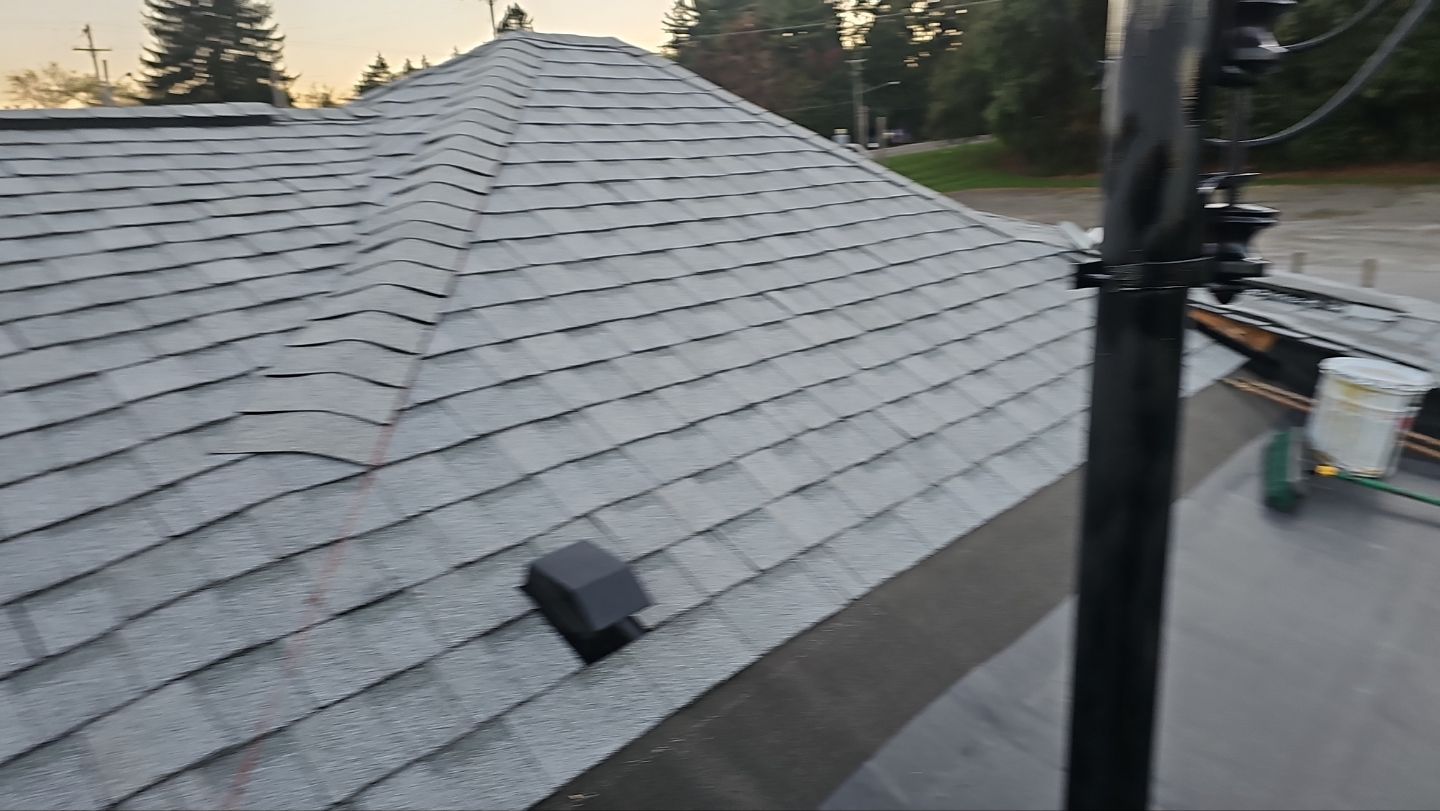 Atlas Pinnacle, Color, Oyster Shell, Drip Edge, Color, White by Eagle Eye Roofing