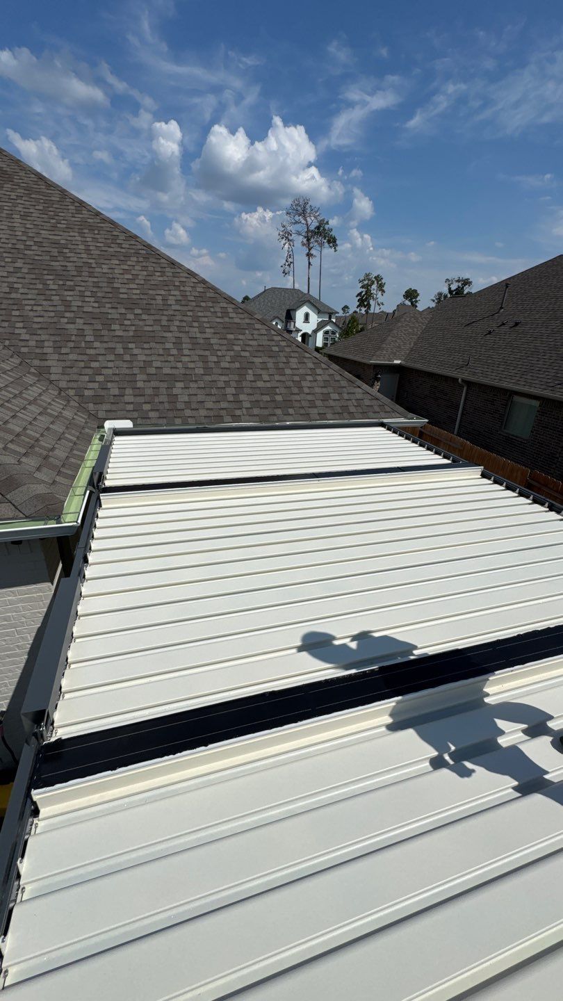 Mr & Mrs Smith  by Texas Urban Elements