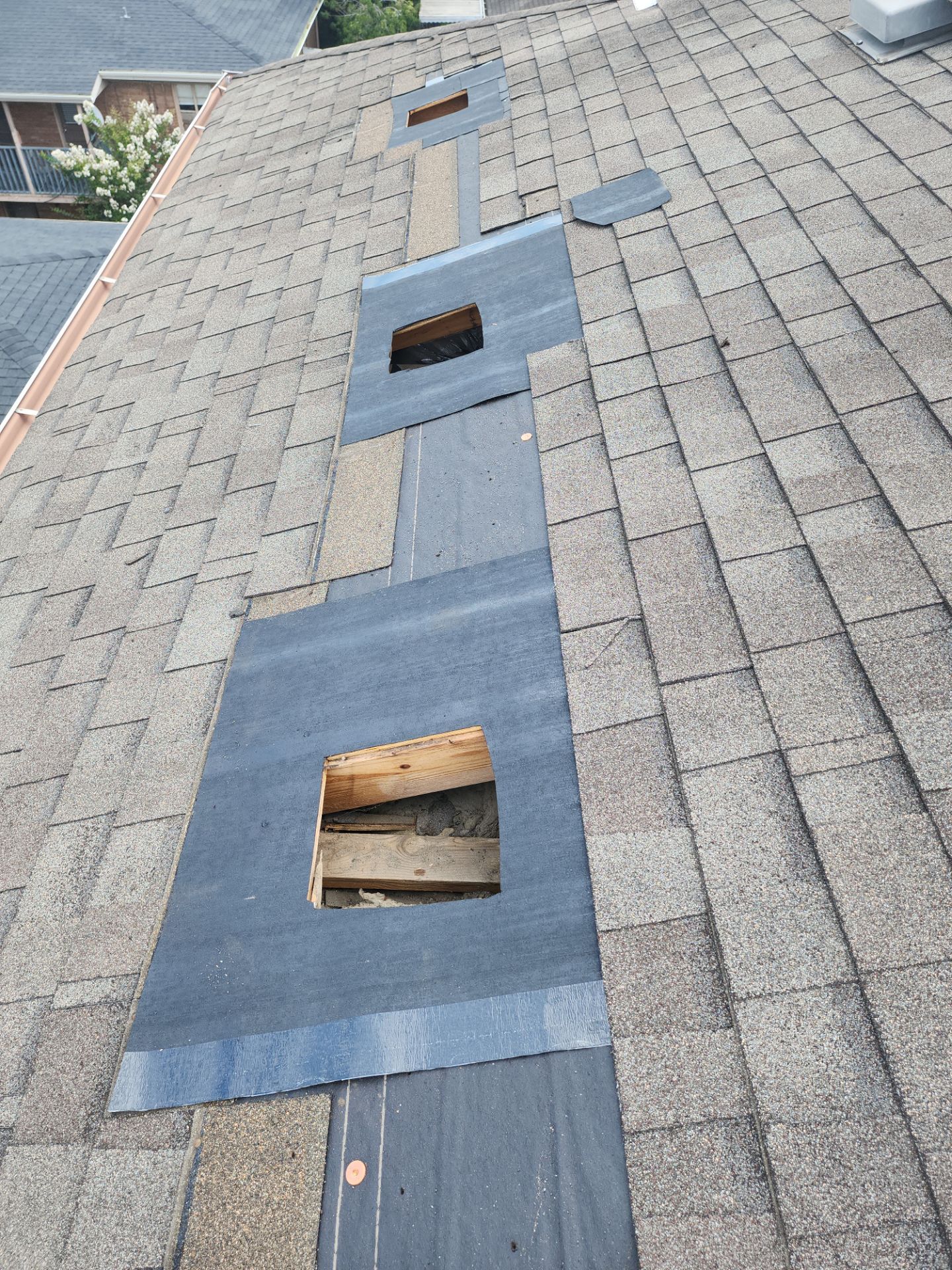 Hail Damage using Owen's Corning Duration (Lifetime) Shingles by Roof Repair Company