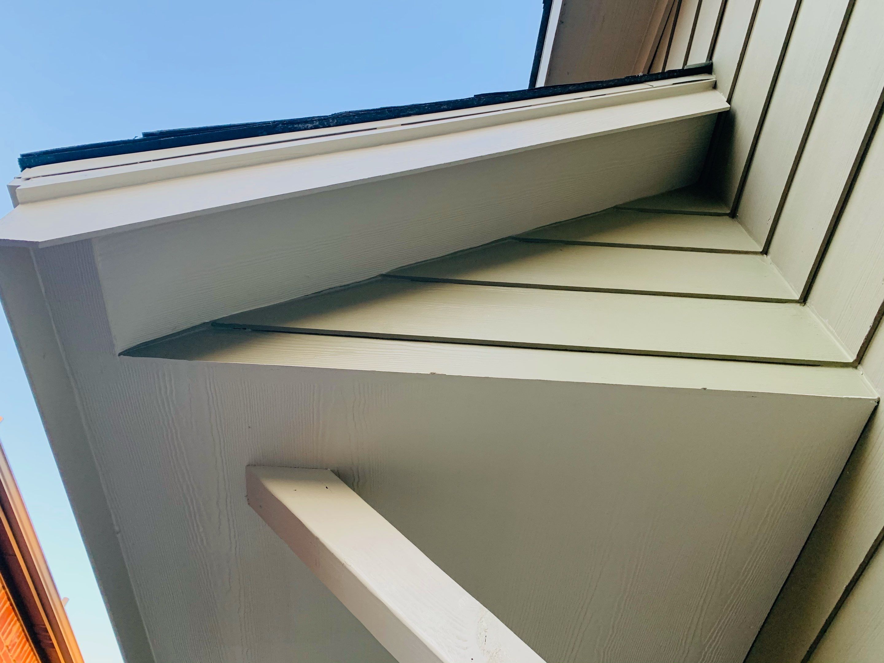 General Construction - From Exterior Siding & chimney, Patios to Full Interior Damage by First United Roofing & Construction