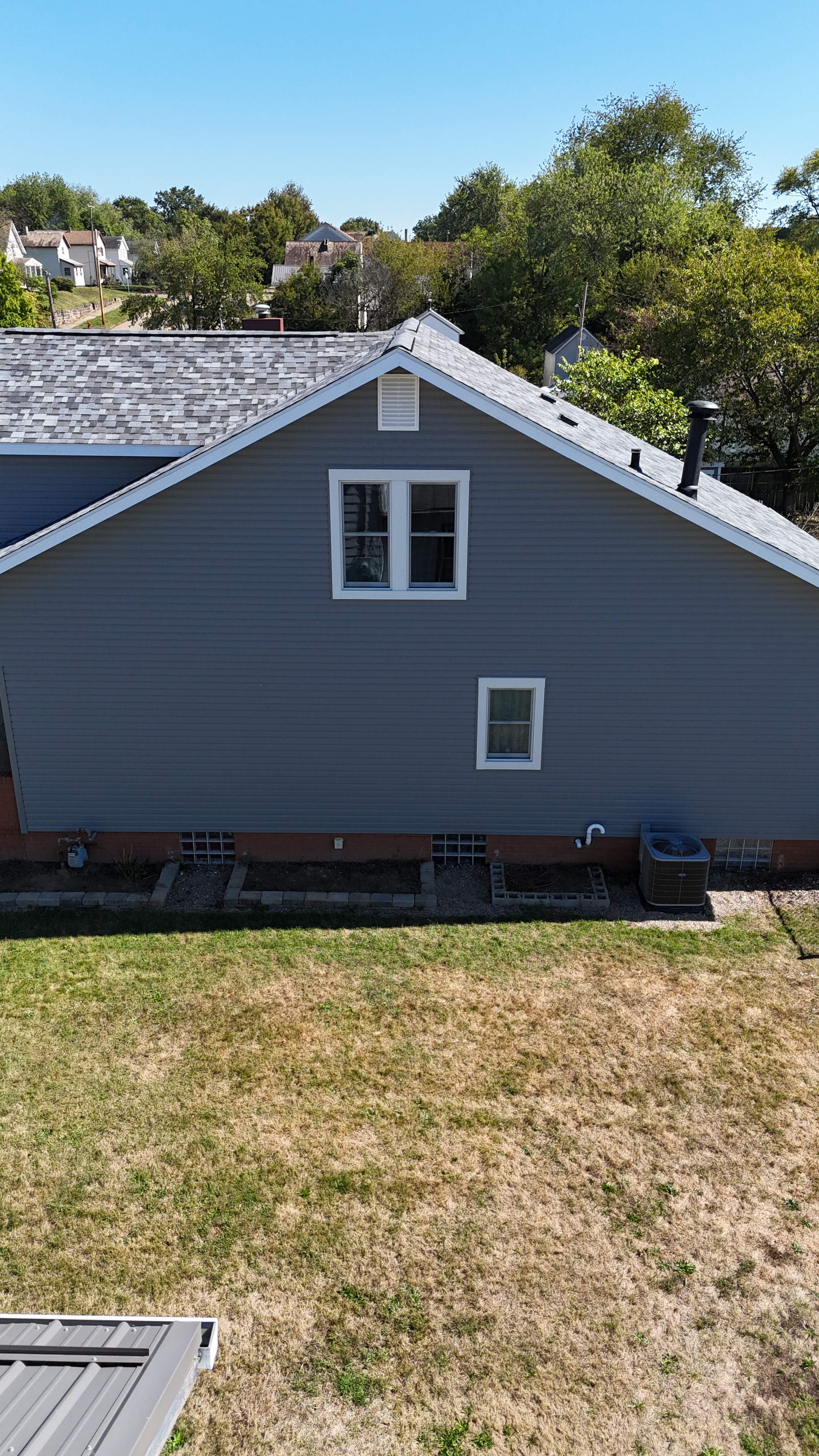 New Philadelphia Ohio Shingle Roof and Siding Installation by Pine Ridge Roofing LLC