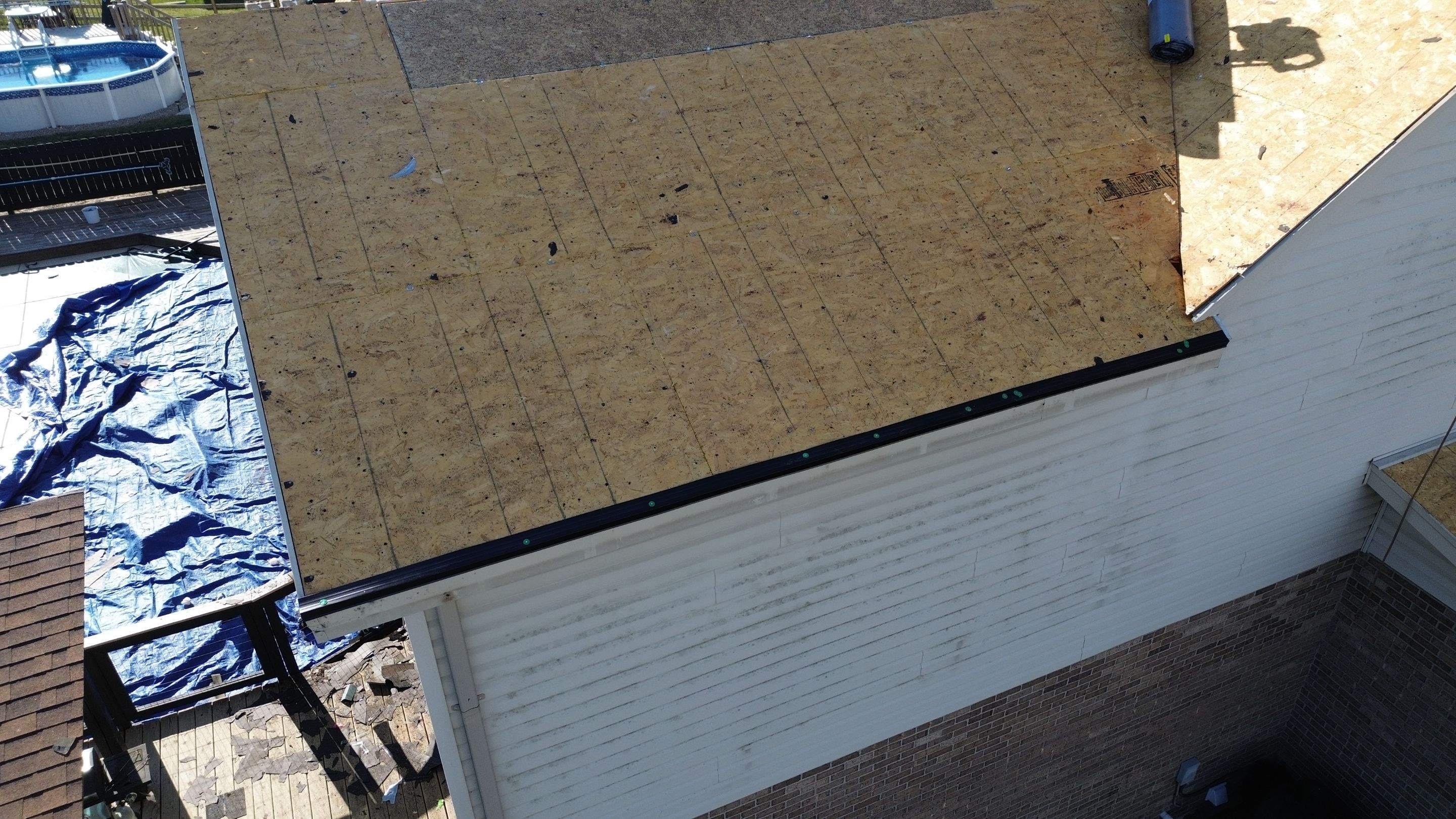 West Hamilton - Pristine Black & Gutters by Tamlin Roofing