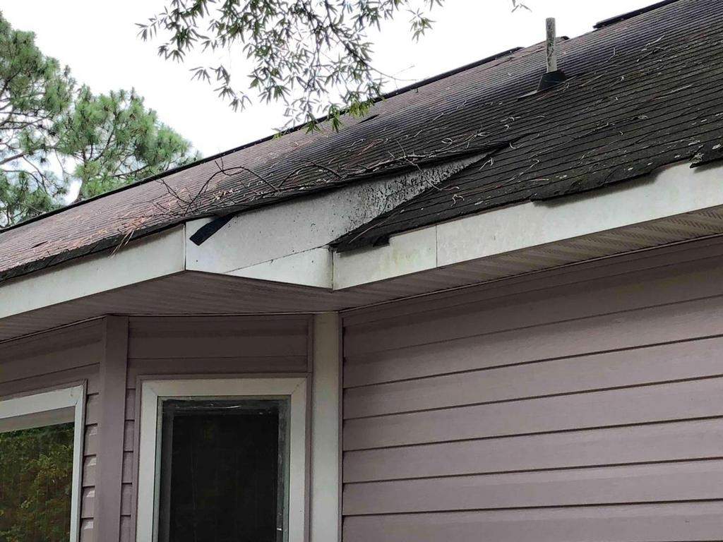 Residential Roofing Installation using Owens Corning Oakridge- Williamsburg Gray by Indigo State Roofing