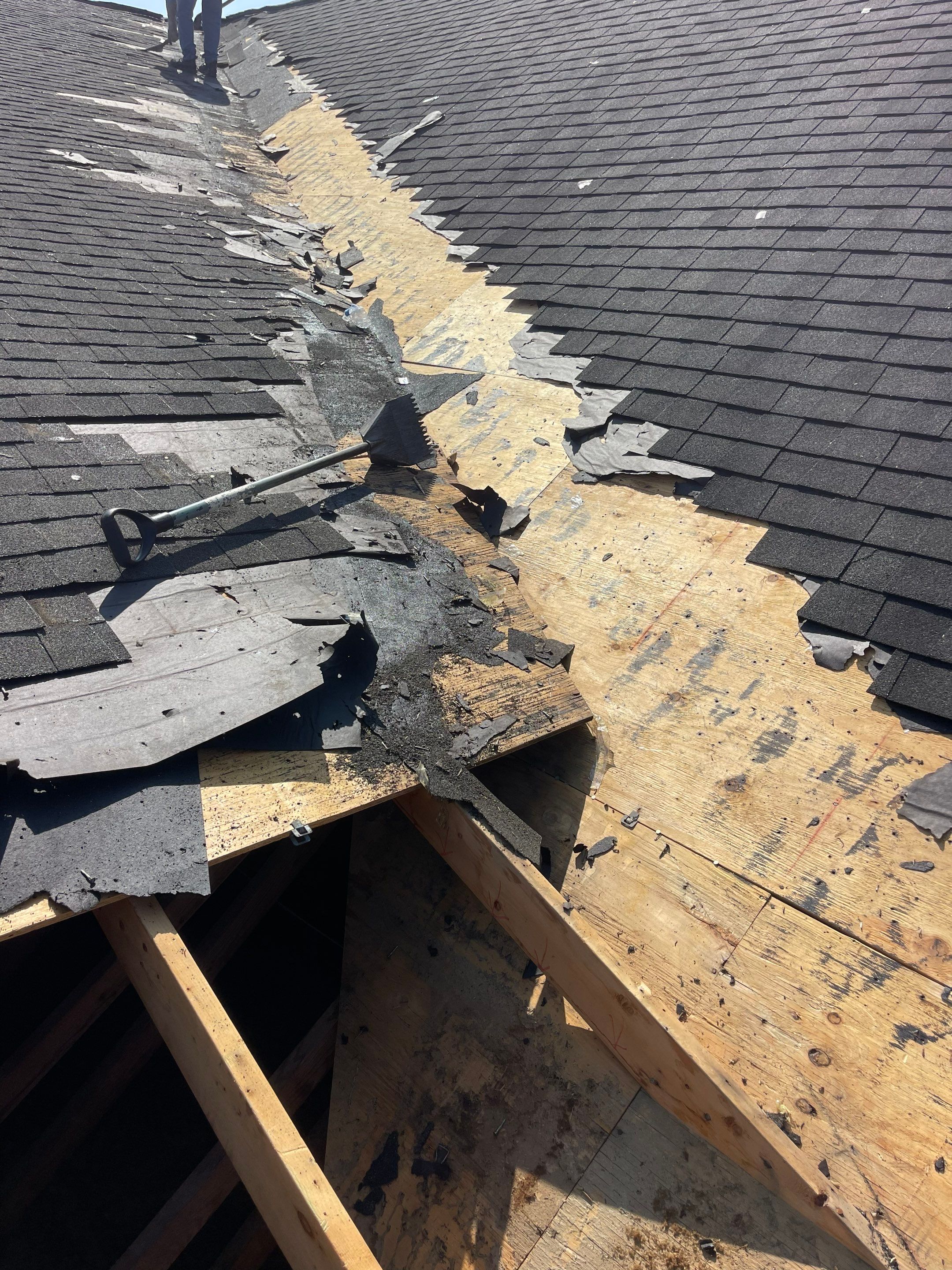 Large roof correction by SOS Home Ohio 