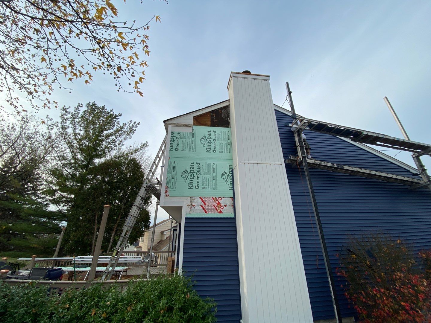 Siding Replacement using Certainteed Restoration Classic D4 Midnight Blue by 180 Contractors
