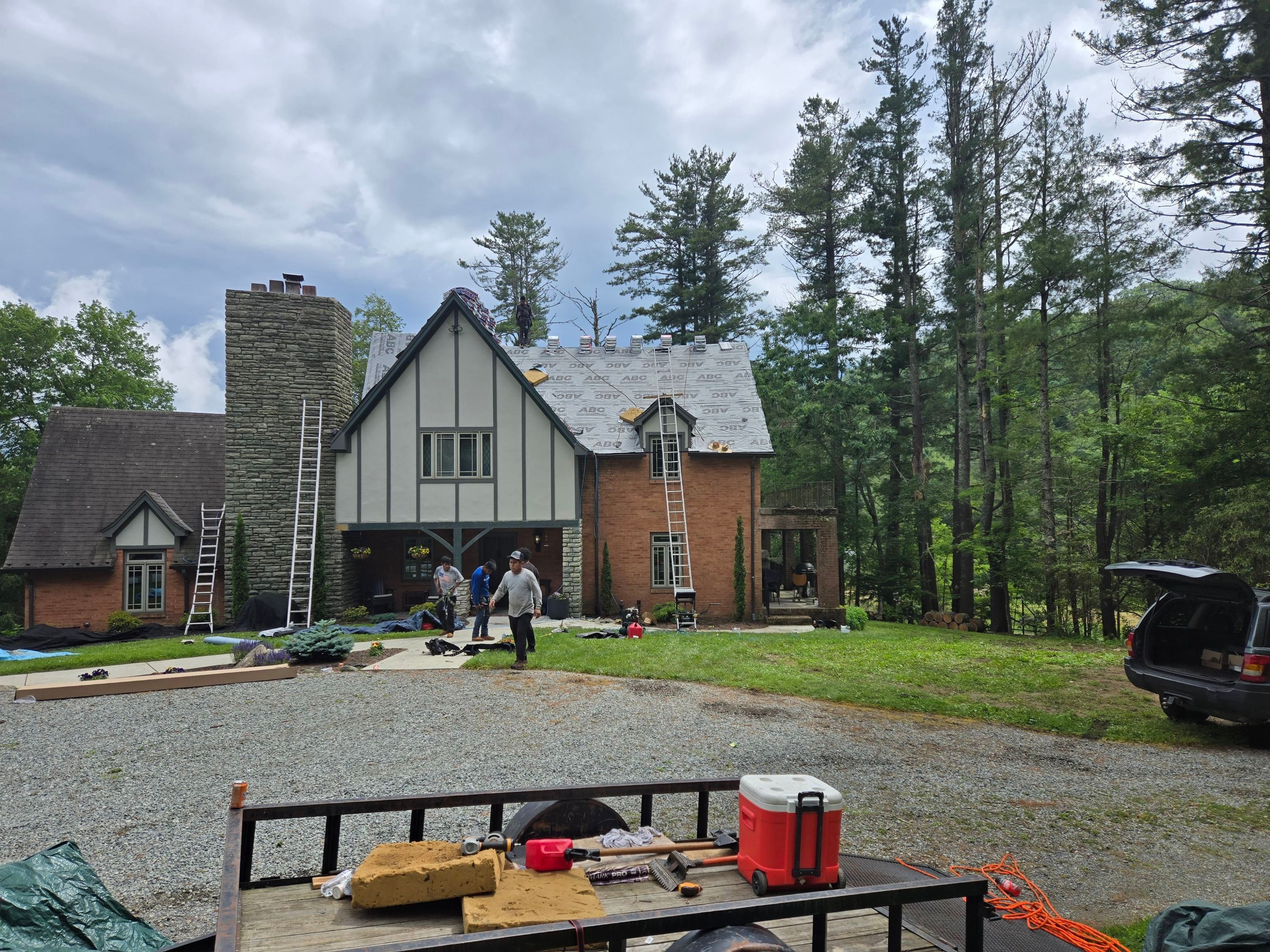 Cameron Residence by Omnia Roofing