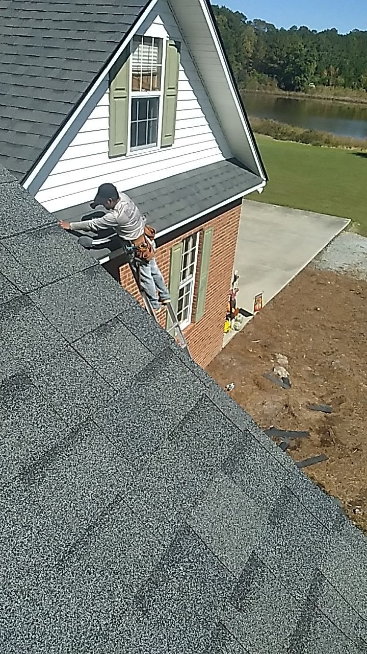 Residential Roofing Installation using Owens Corning Oakridge- Williamsburg Gray by Indigo State Roofing
