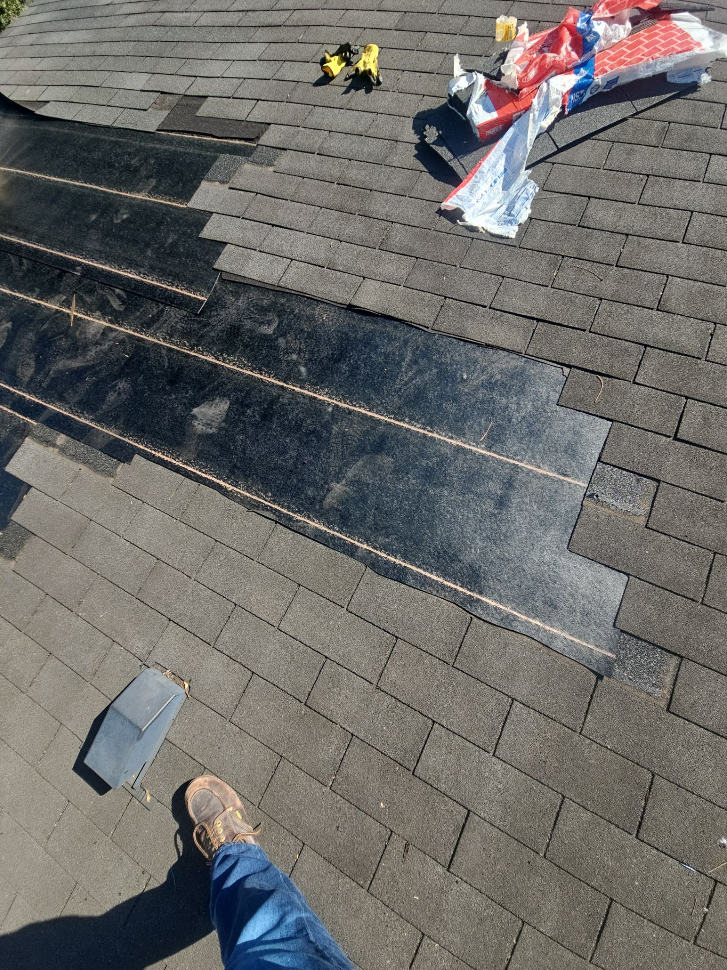 Hail Damage using Owen's Corning Duration (Lifetime) Shingles by Roof Repair Company