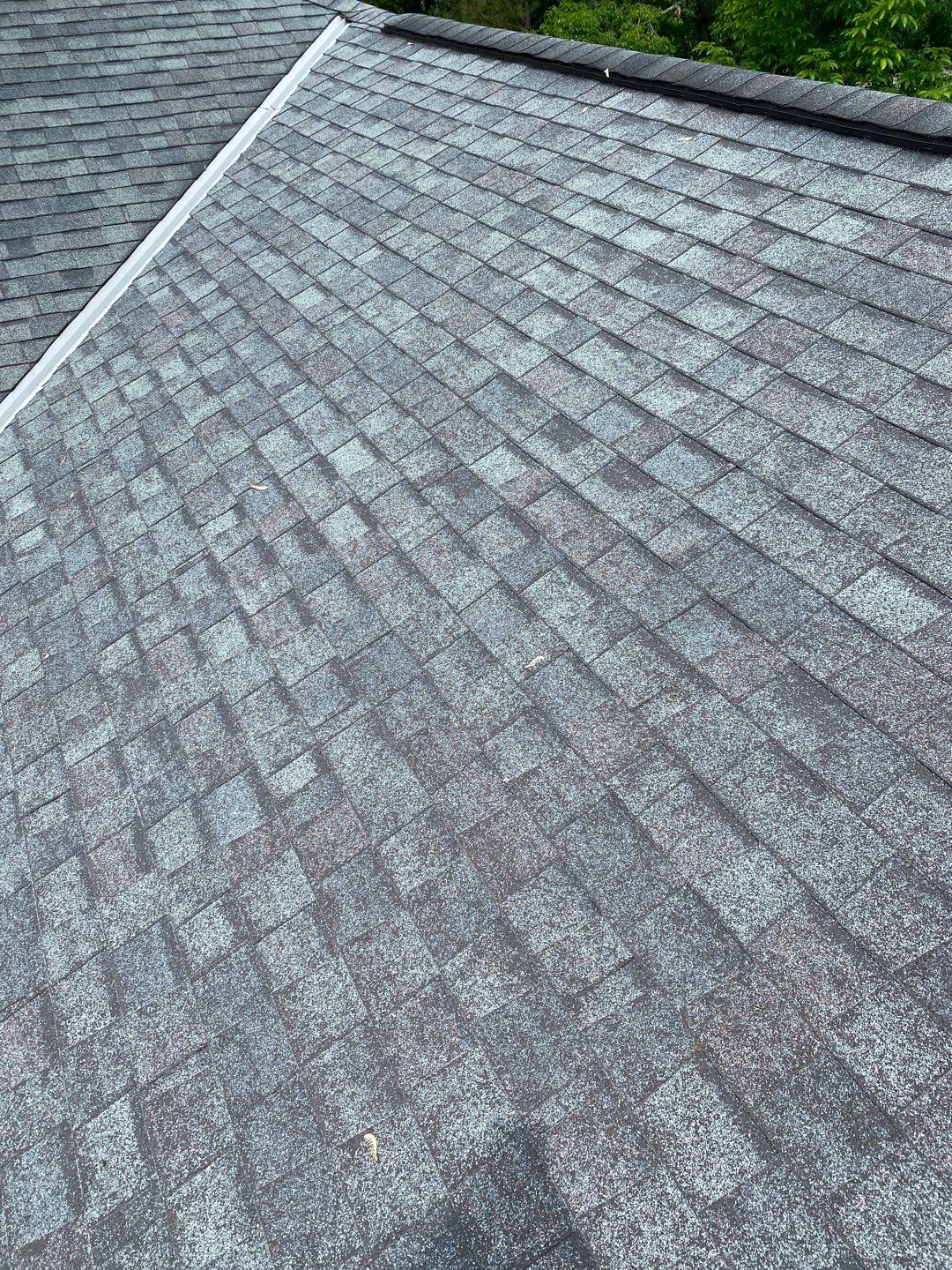 Landmark Pro Installation in Lewis Center by Best Roofing & Siding Company