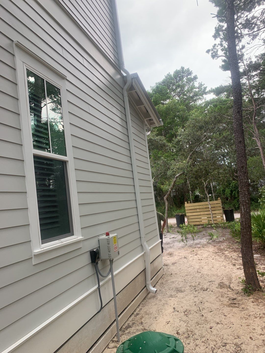 6 Inch Seamless Gutters using 6 Inch Seamless Gutters and Downspouts by Gutter Professors