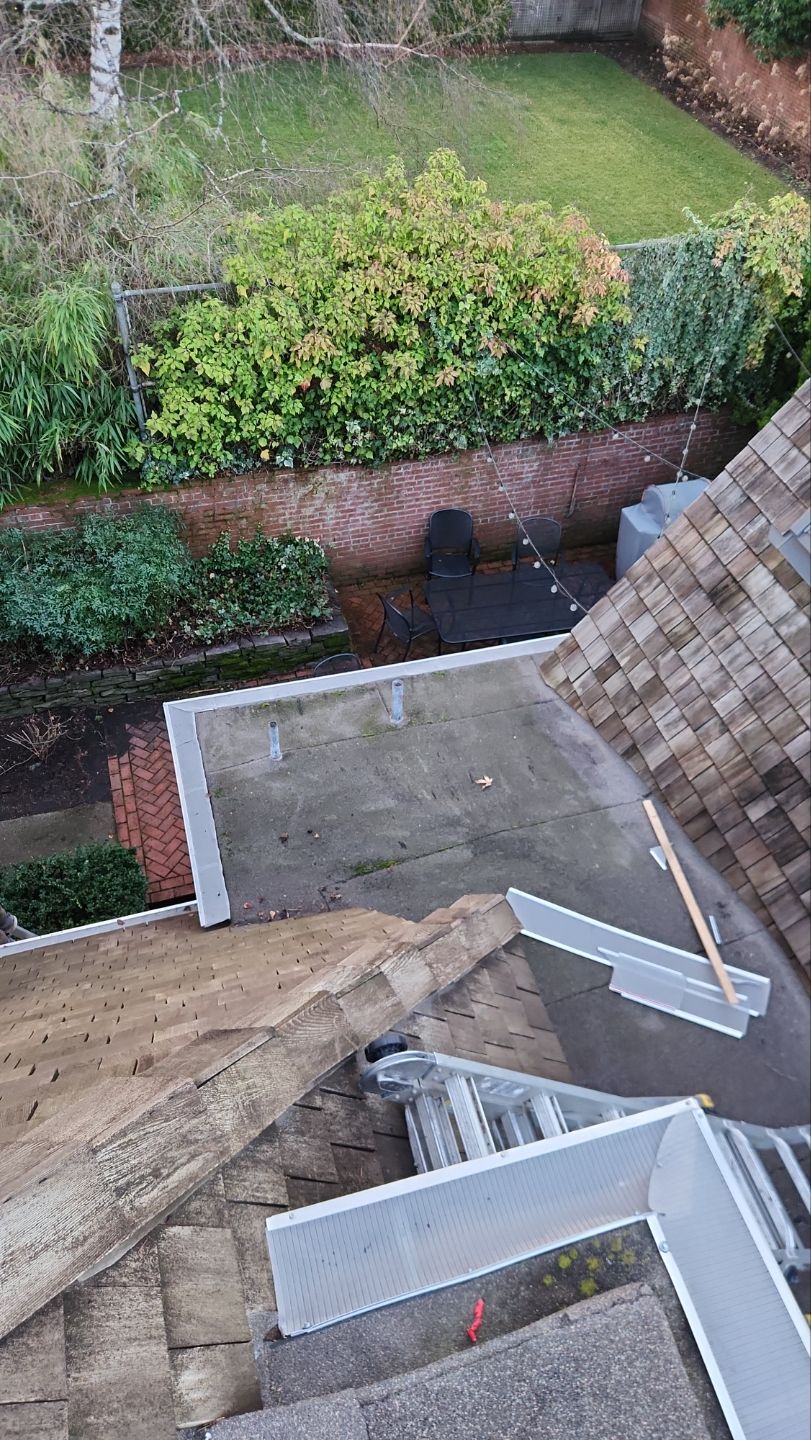 Gutter Guard Installation using Gutter Glove by Willamette Outdoor Wash LLC