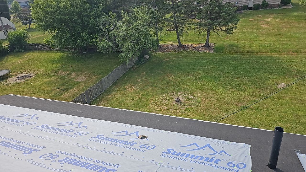 ATLAS PINNACLE COLOR: SUMMER STORM by Eagle Eye Roofing