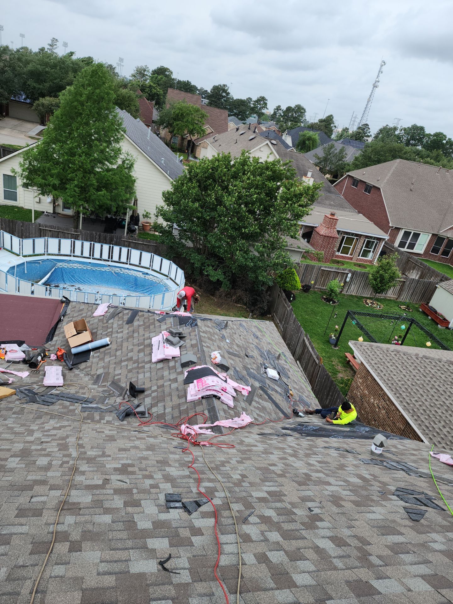 Residential Roofing Installation using Owen's Corning Duration (Lifetime) Shingles by Roof Repair Company