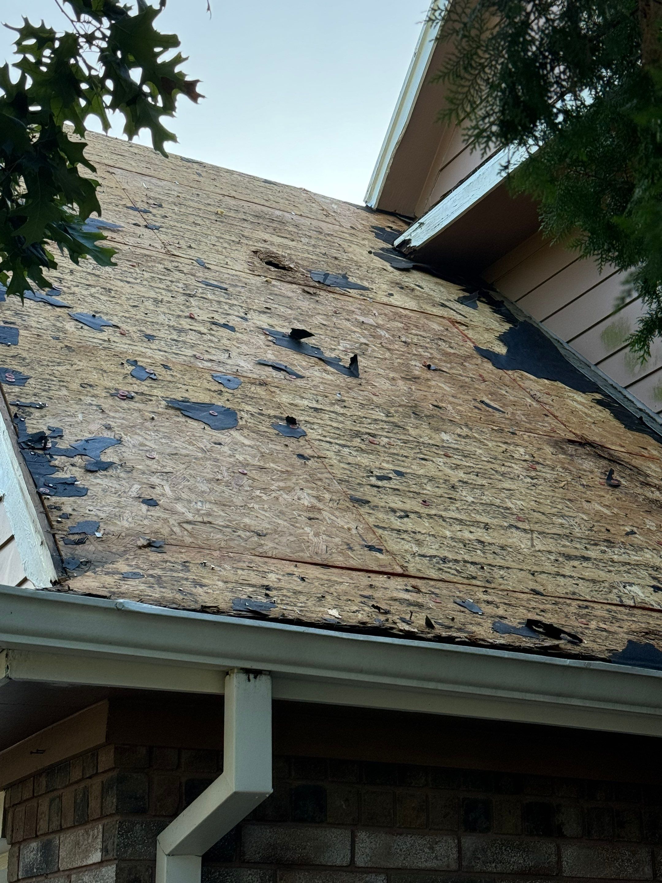 Residential Roofing Installation using Owen's Corning Duration (Lifetime) Shingles by Roof Repair Company