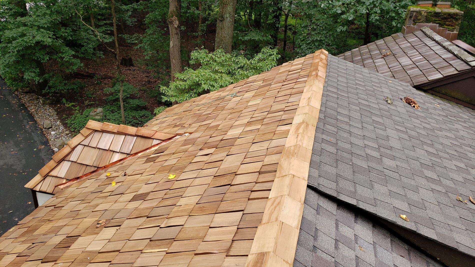 Residential Roofing Installation using Cedar Roof CertainTeed Landmark AR - Weathered Wood by Roof Right Inc