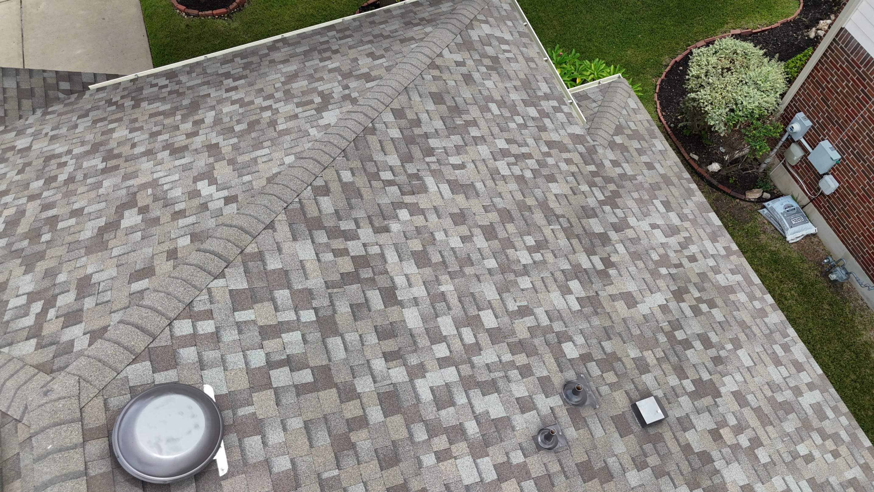 Driftwood - Owens Corning TruDefinition Duration by RoofsOnly.com