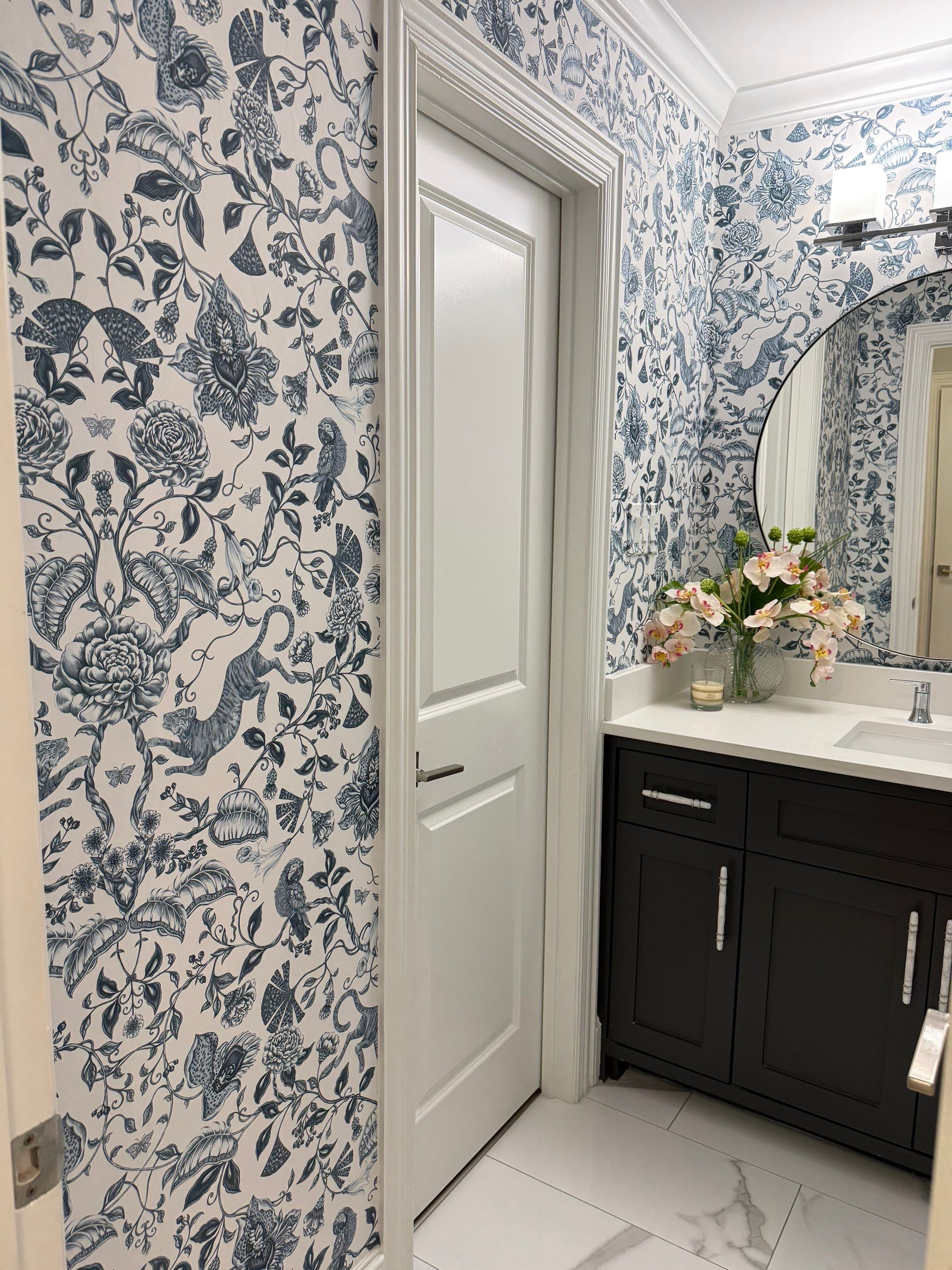Bathroom Wallpaper Installation – Dallas, TX by Nomad Painting