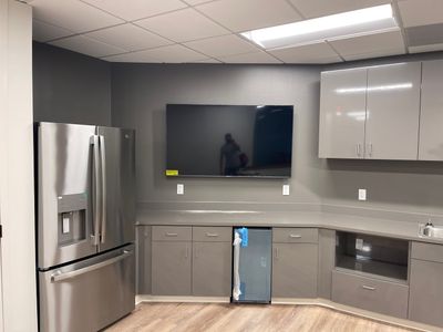 Southbridge Building Display Mounting 