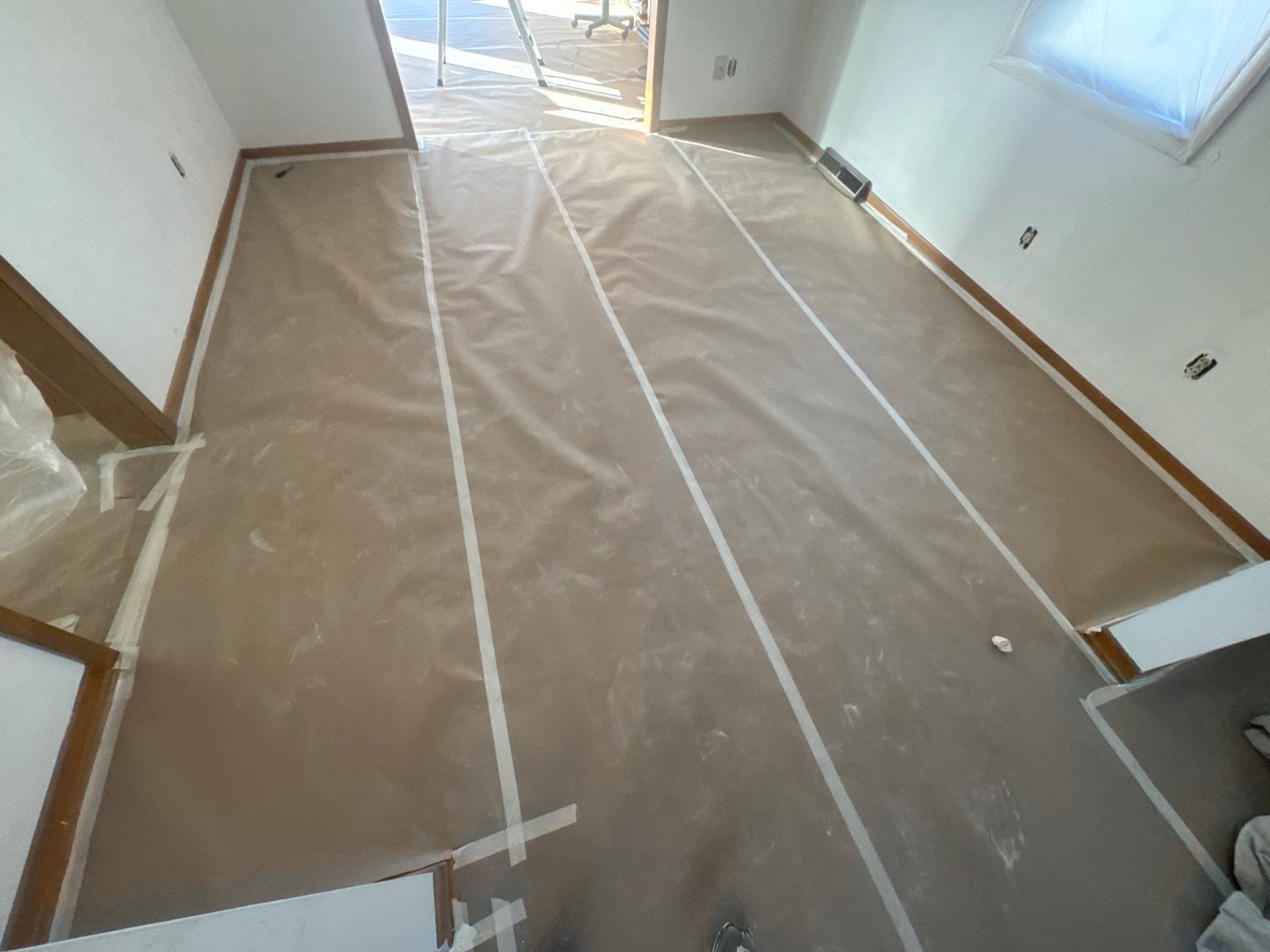 Full Interior Repaint to put the house up for sale by Midwest Paint LLC